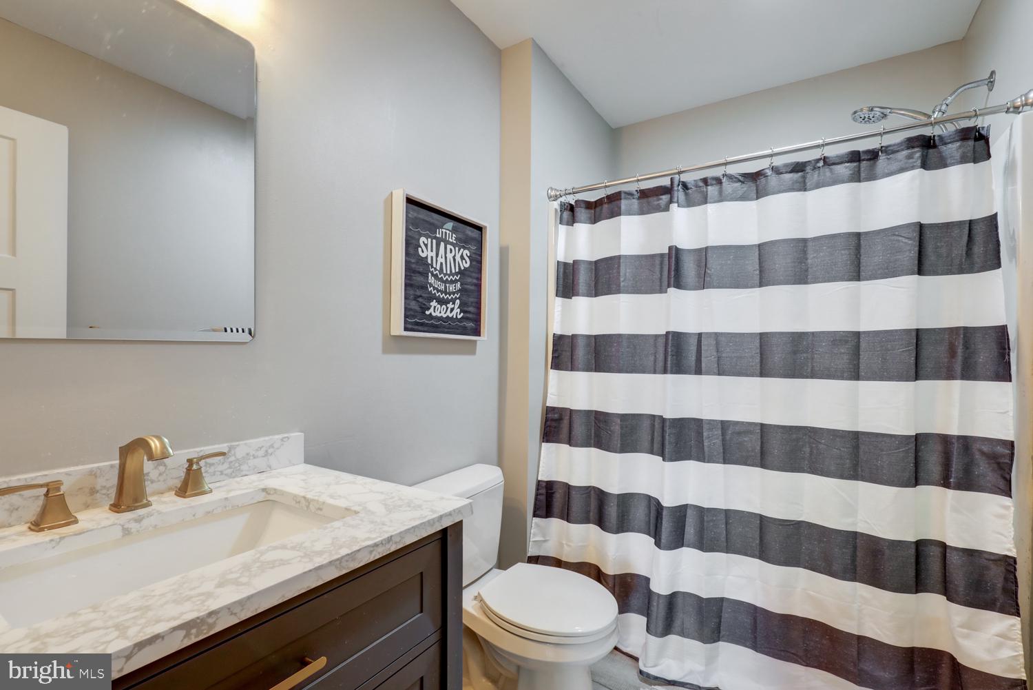 STONEY POINTE - Residential