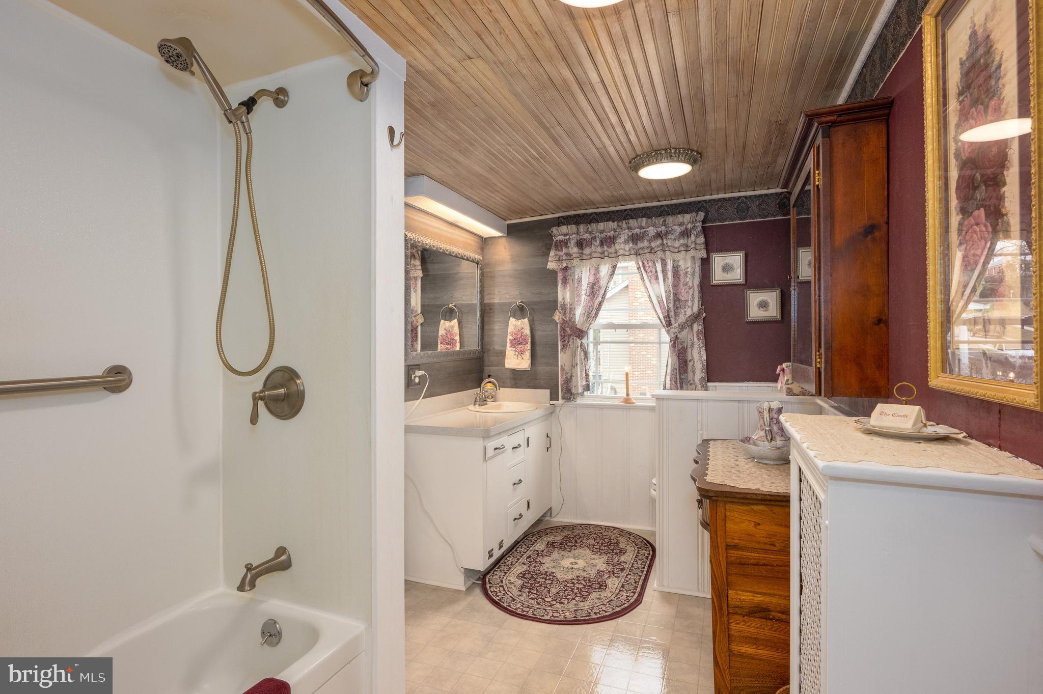 HALETHORPE - Residential