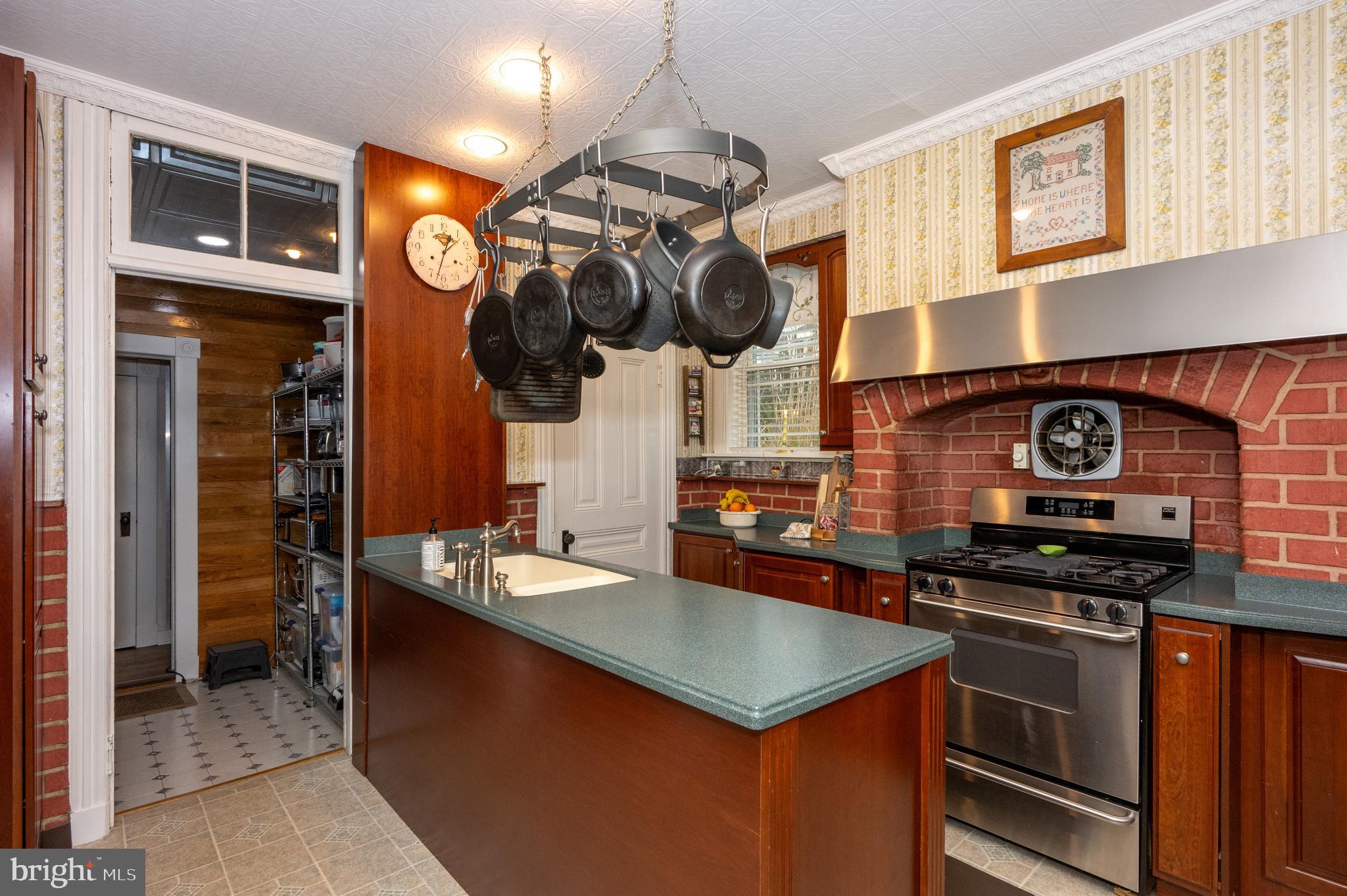 HALETHORPE - Residential