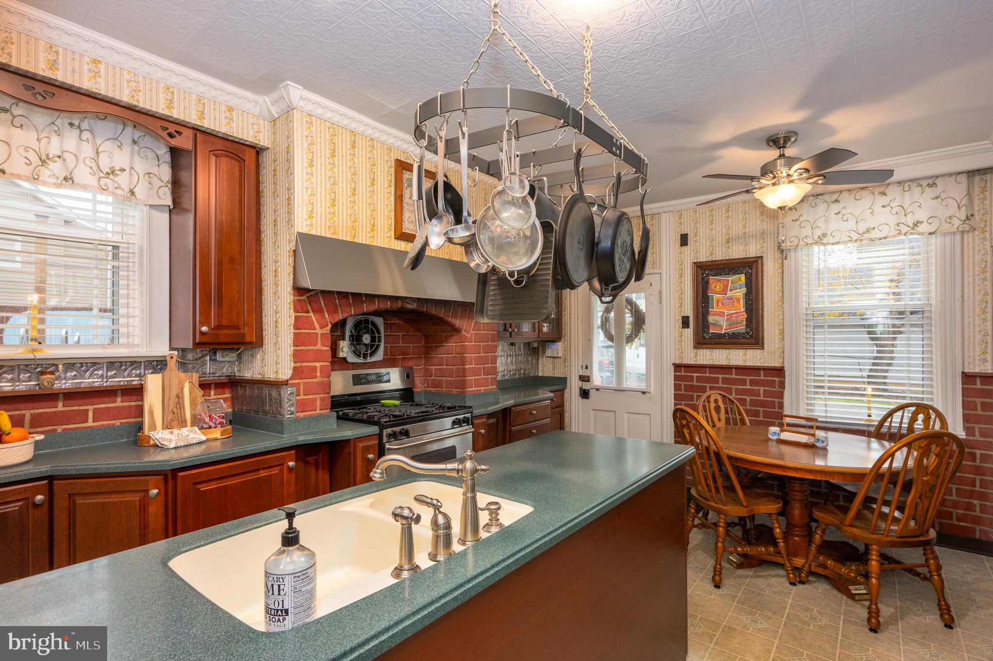 HALETHORPE - Residential