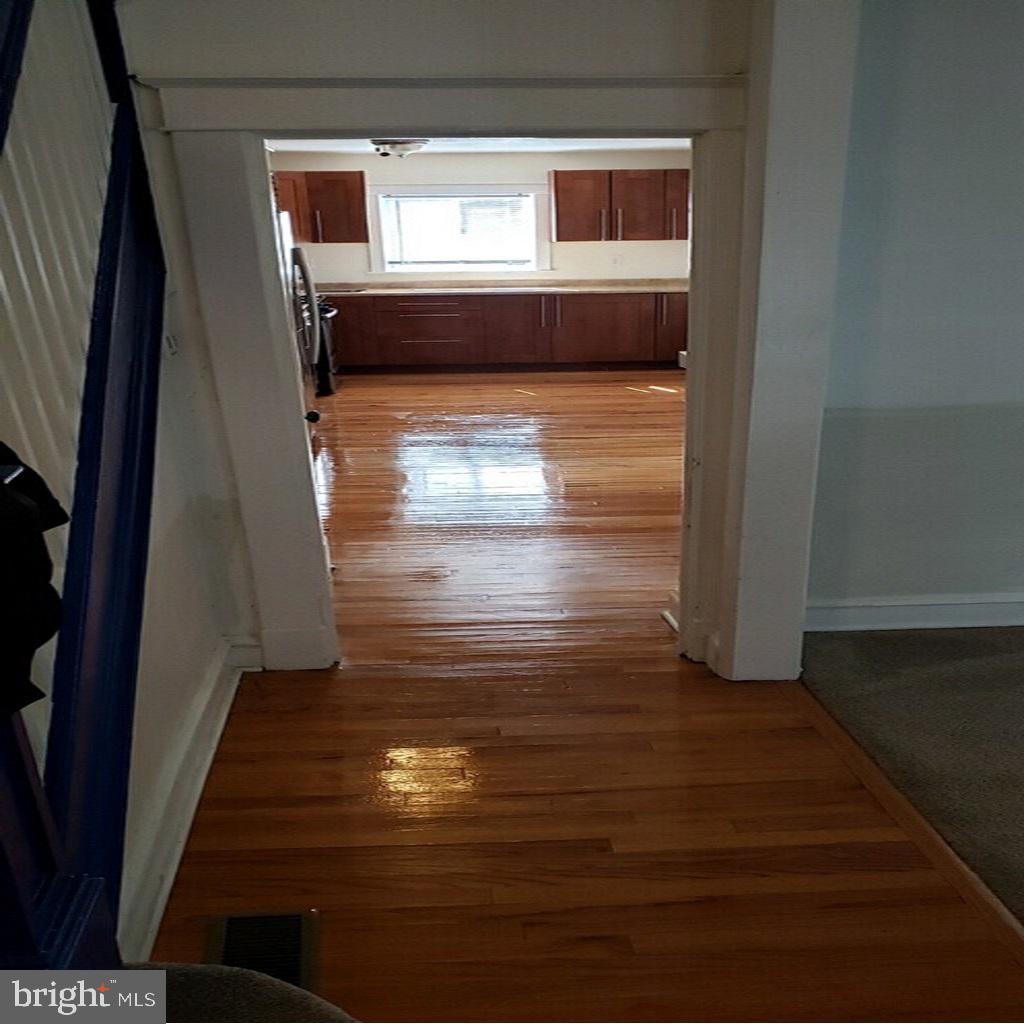 ROSEMONT - Residential Lease