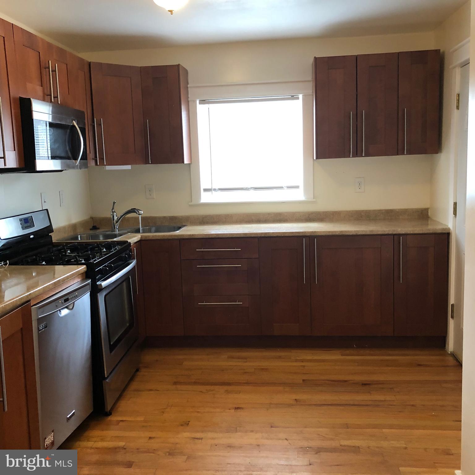 ROSEMONT - Residential Lease