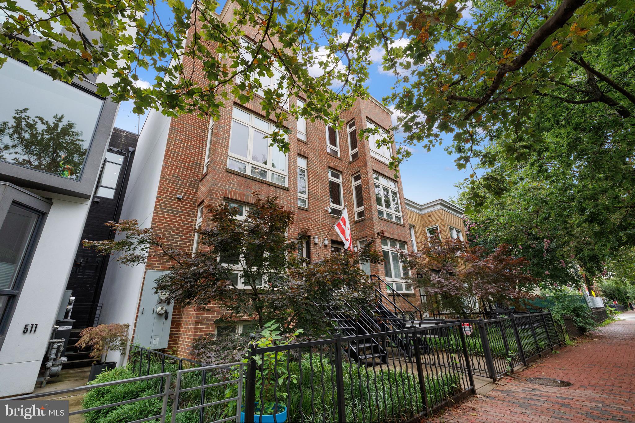 509 M STREET NE 4