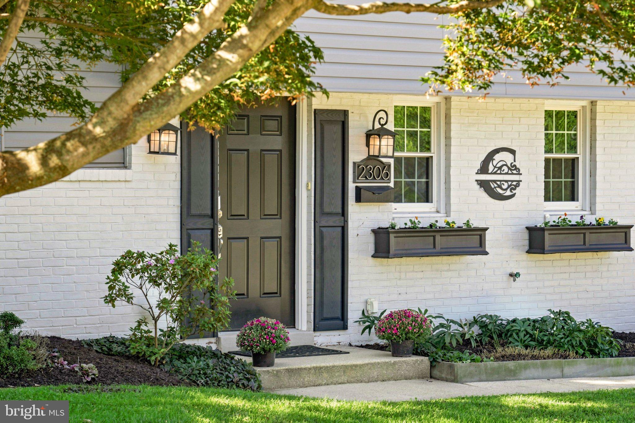 2306 WUTHERING ROAD
