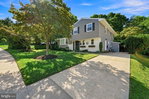 Homes For Sale - 2306 Wuthering Road<br/> TIMONIUM, MD 21093