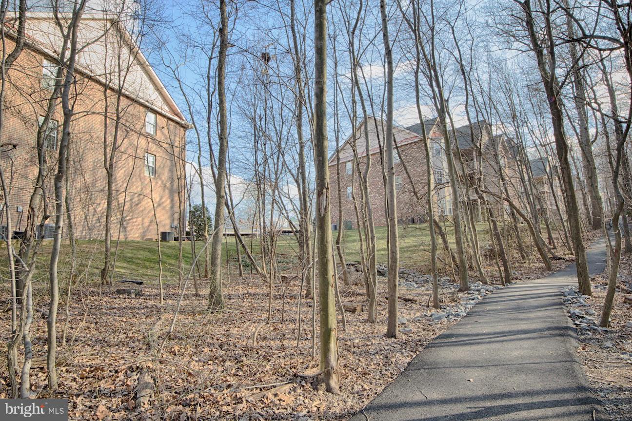 FAIRMONT - Residential