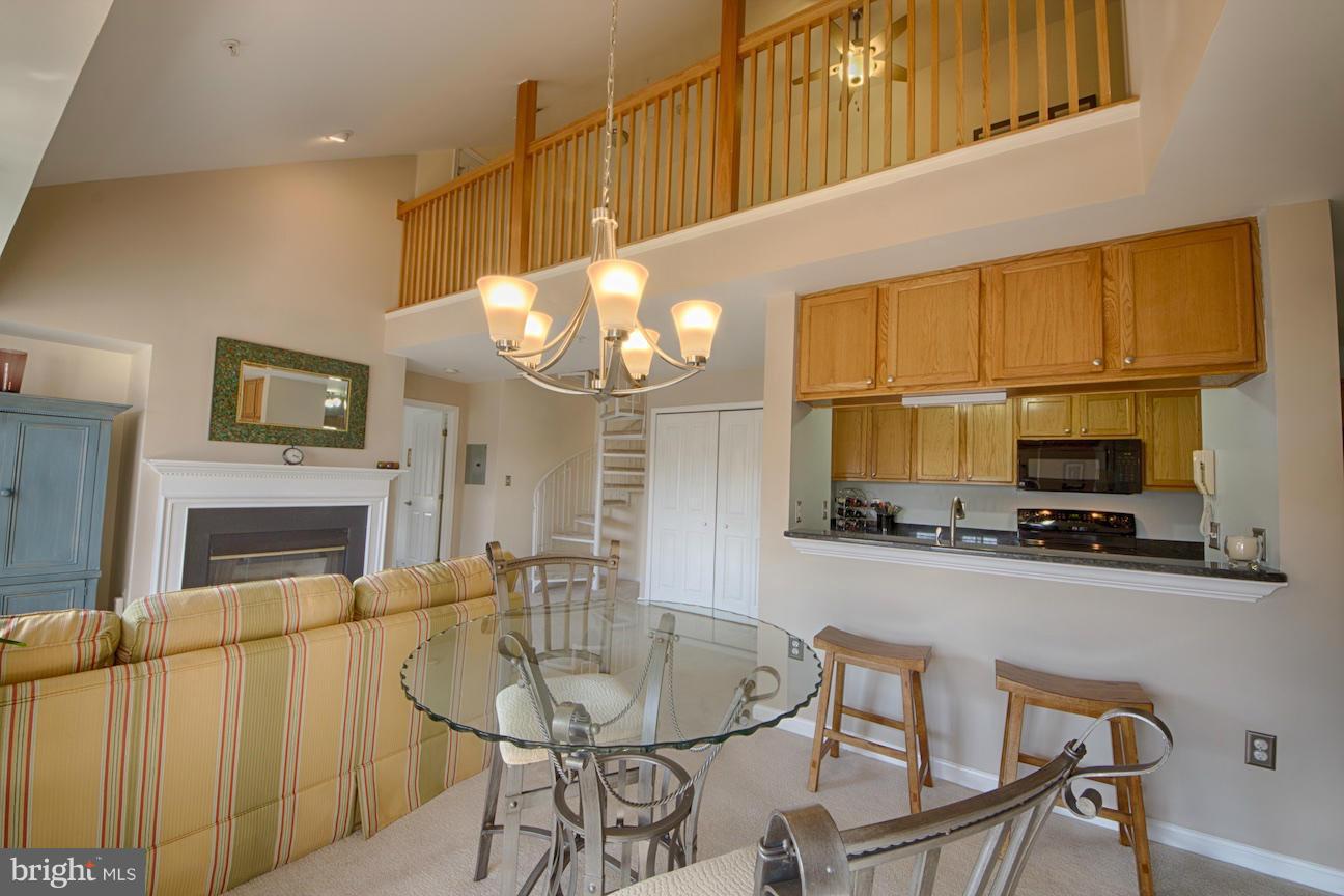 FAIRMONT - Residential