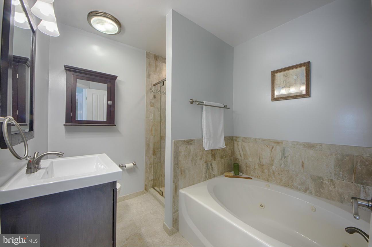 FAIRMONT - Residential