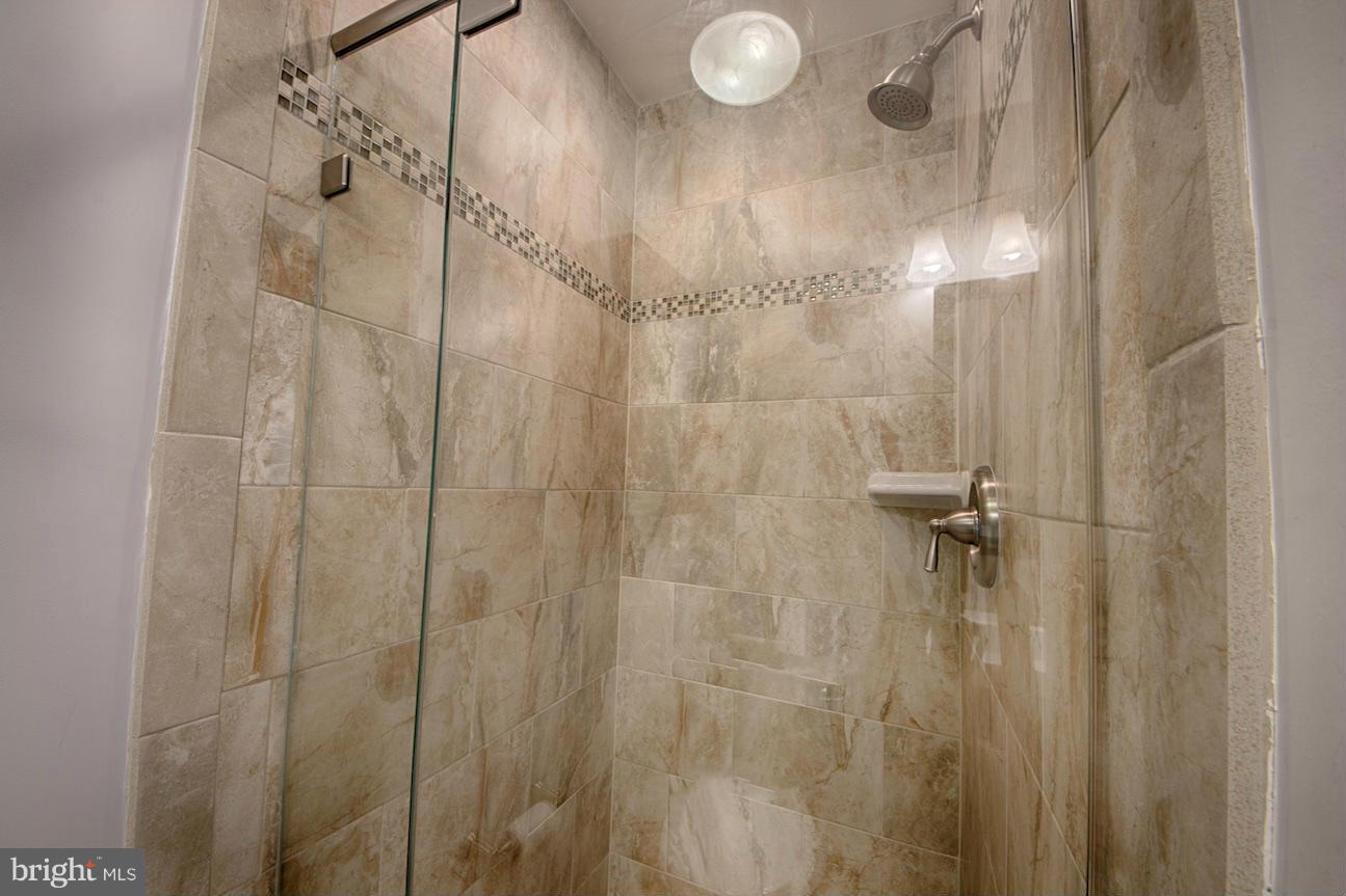 FAIRMONT - Residential