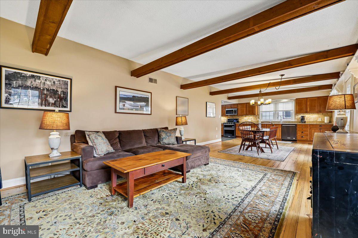 HOMEWOOD - Residential