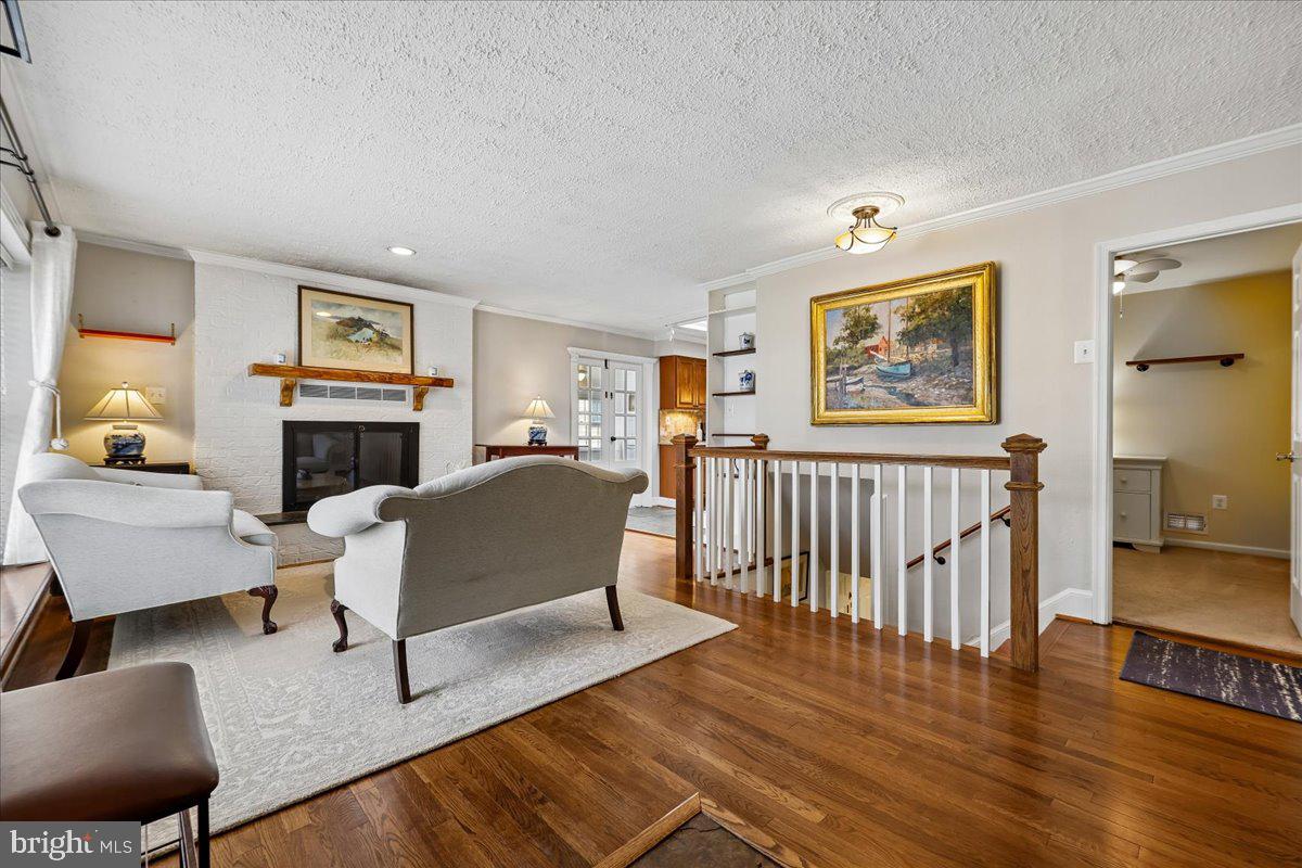 HOMEWOOD - Residential