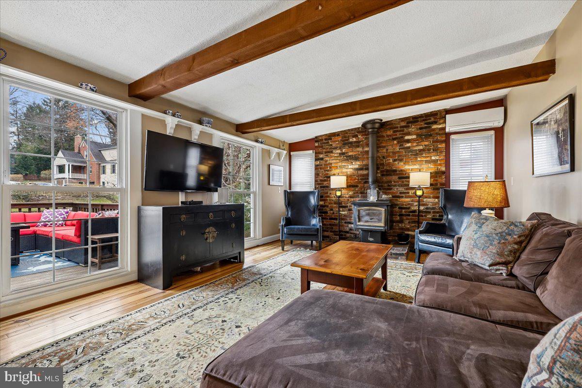 HOMEWOOD - Residential