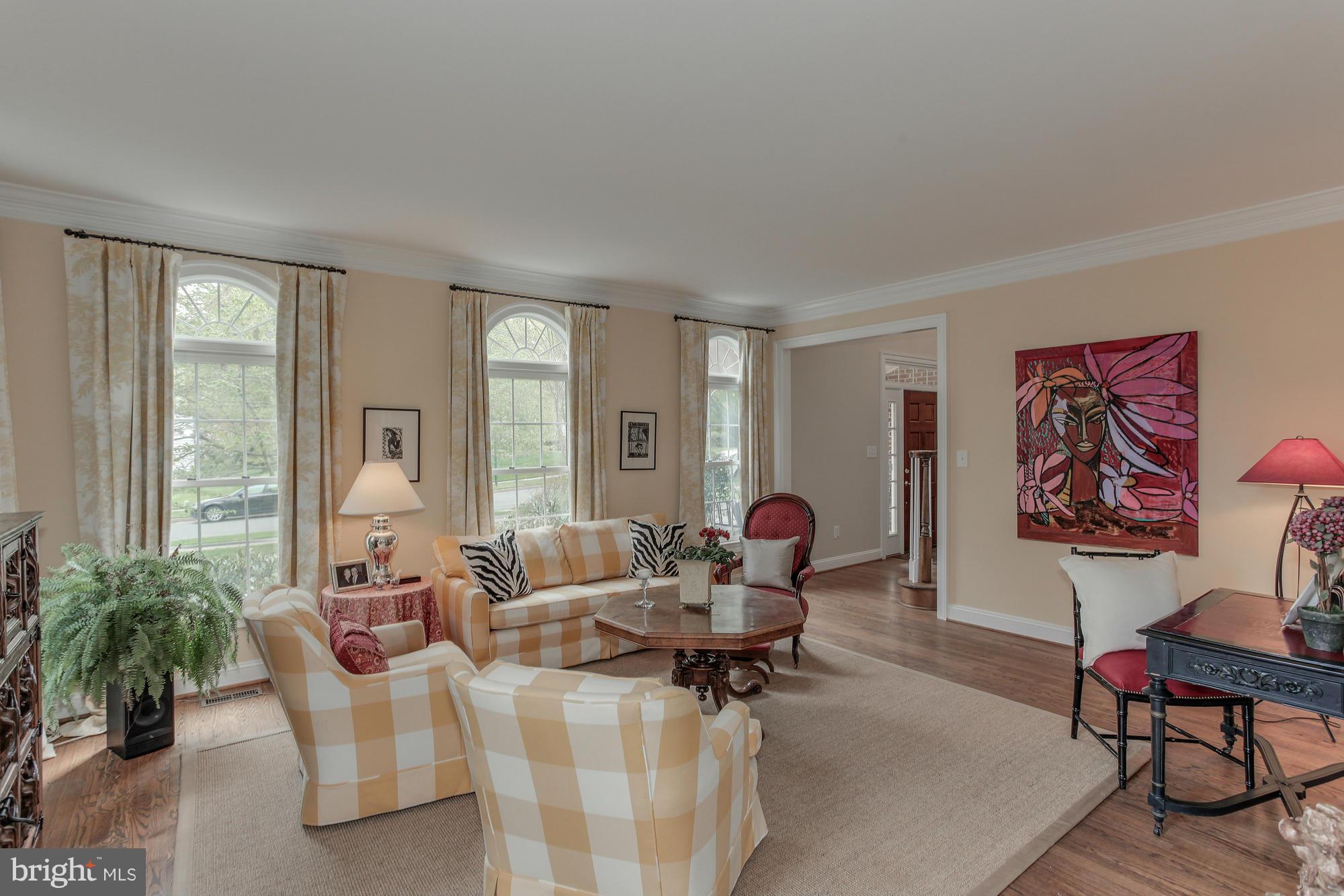 FALLS FARM - Residential