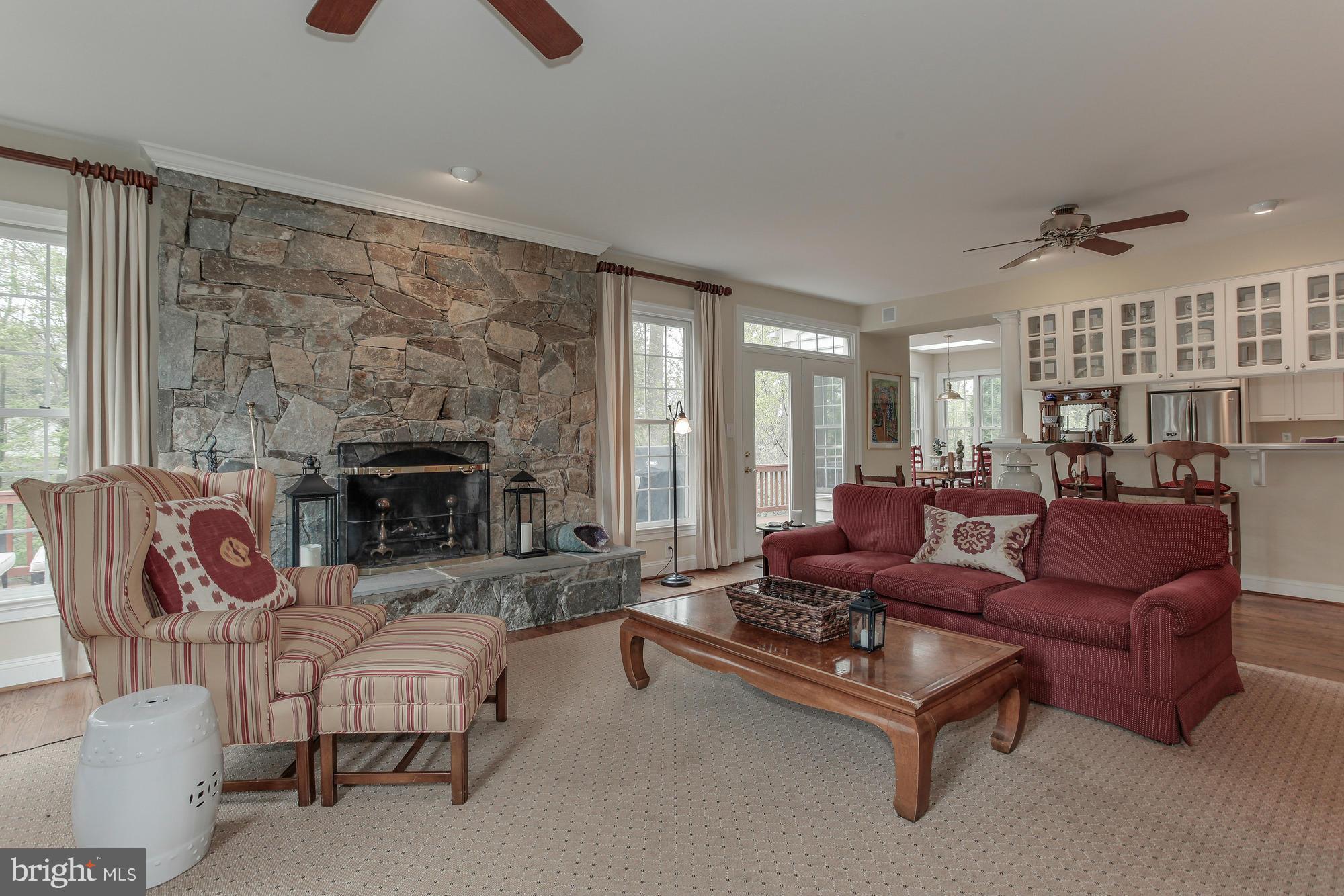 FALLS FARM - Residential