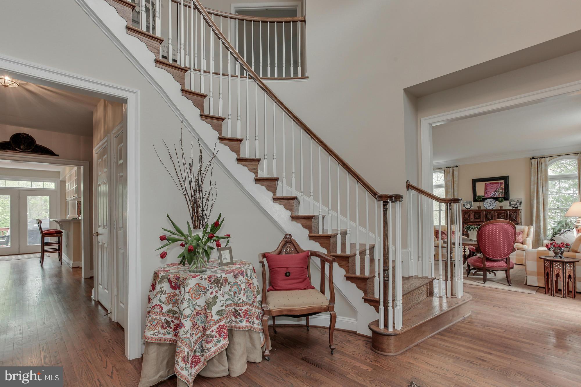 FALLS FARM - Residential