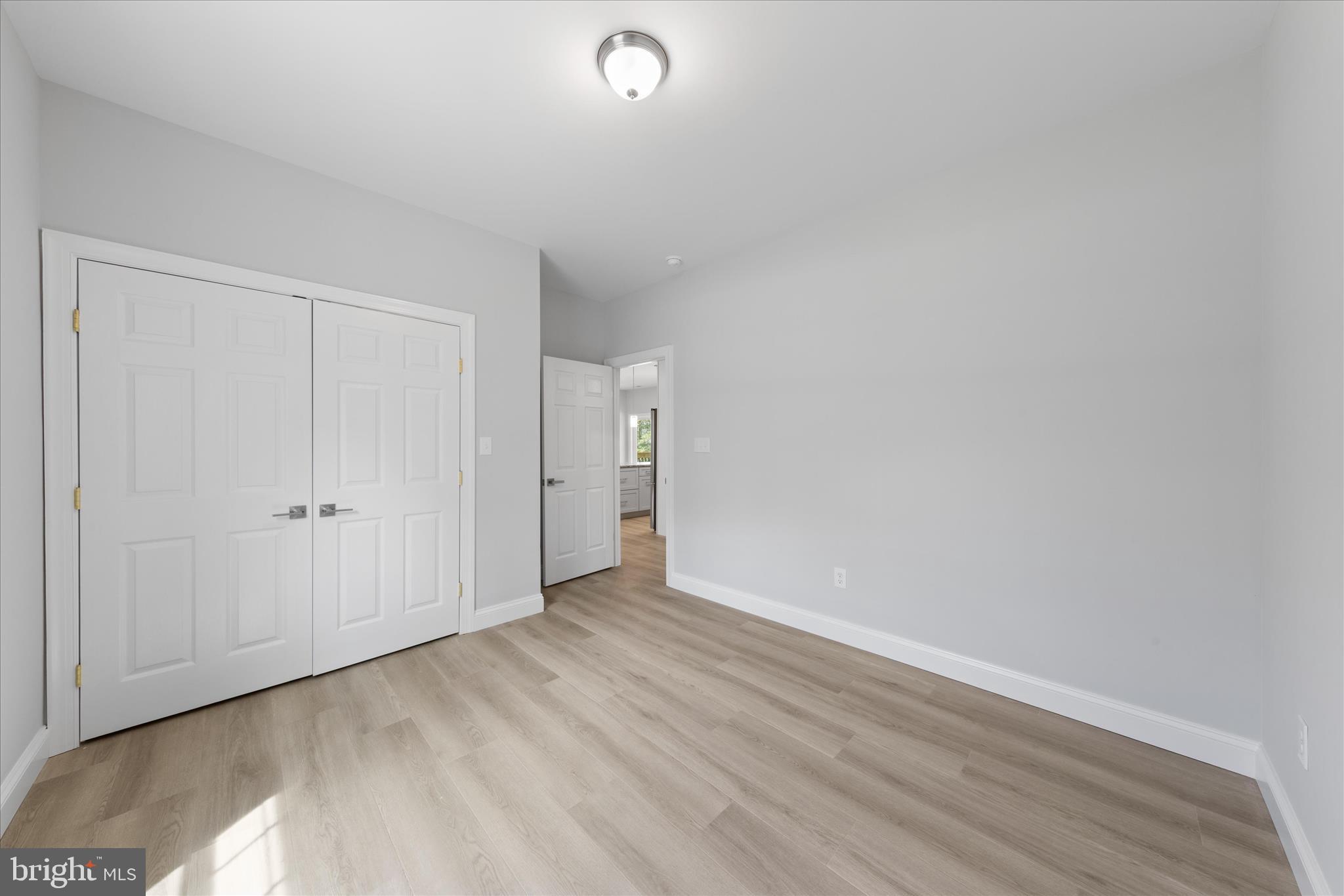 PINE LAKE - Residential