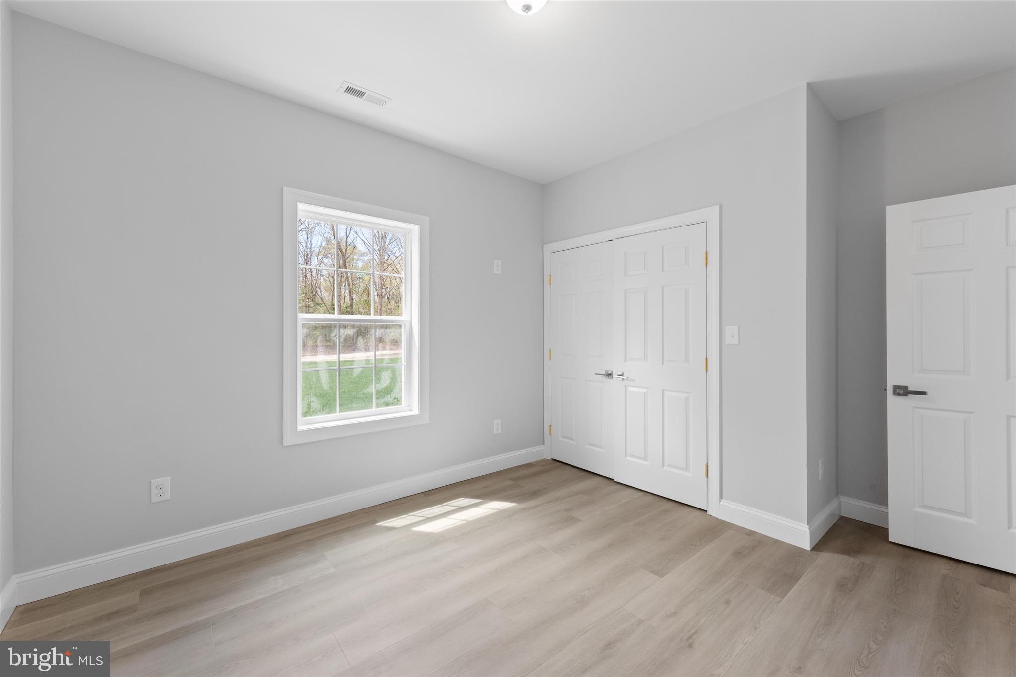 PINE LAKE - Residential