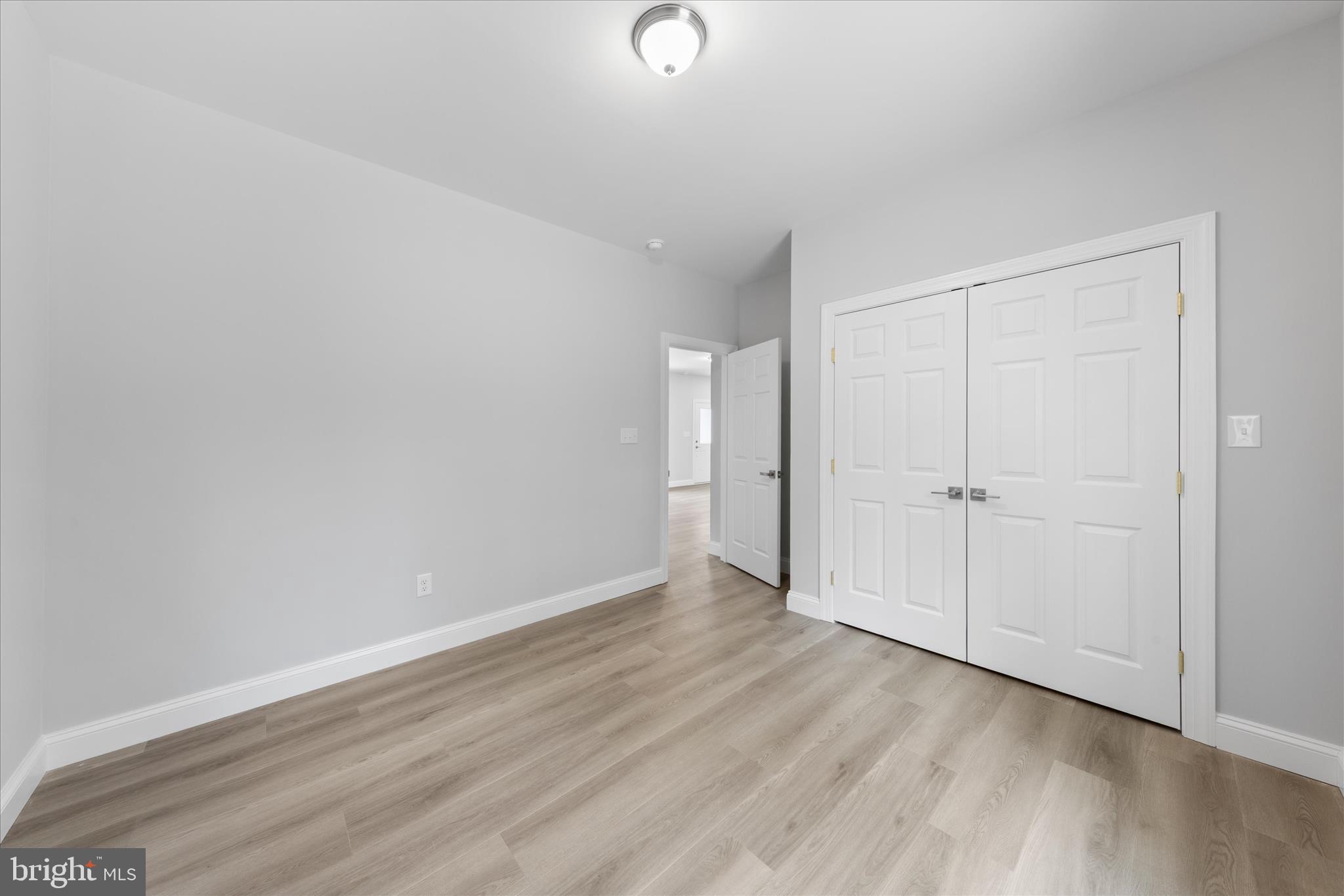 PINE LAKE - Residential