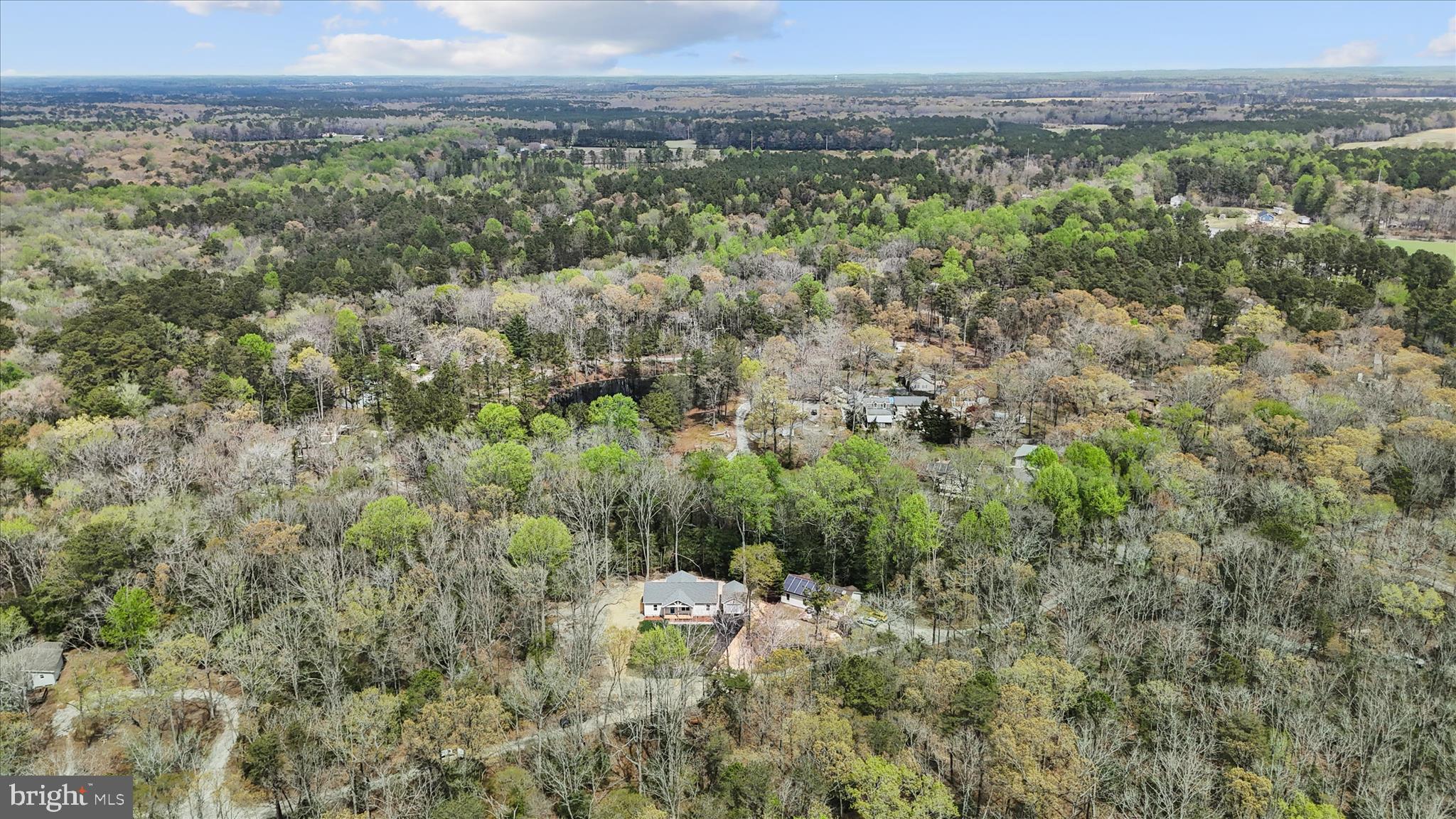 PINE LAKE - Residential