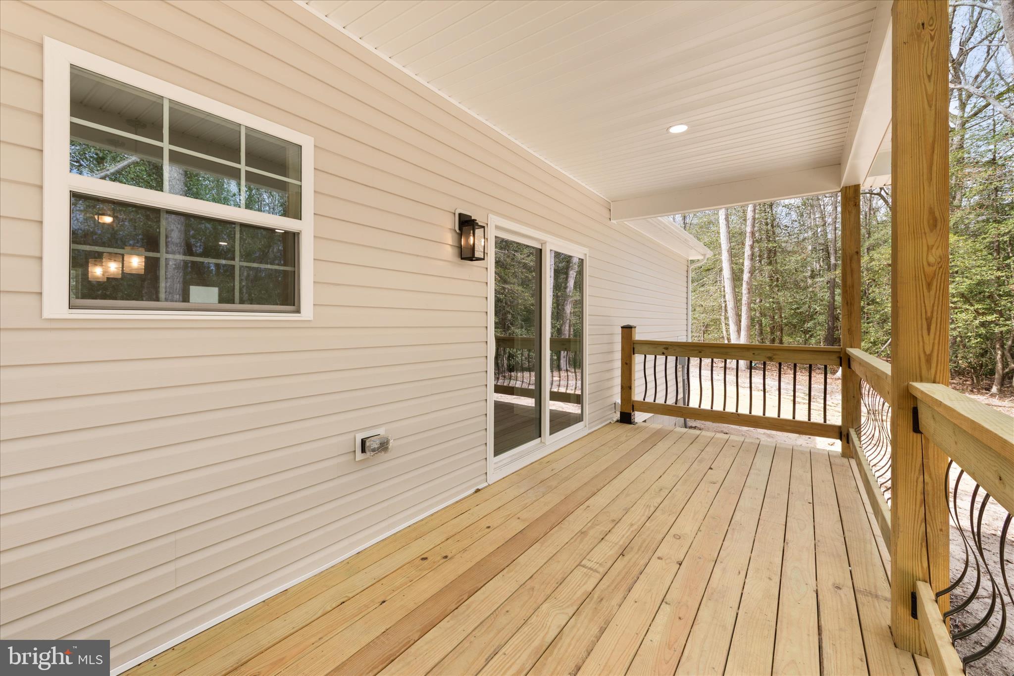 PINE LAKE - Residential