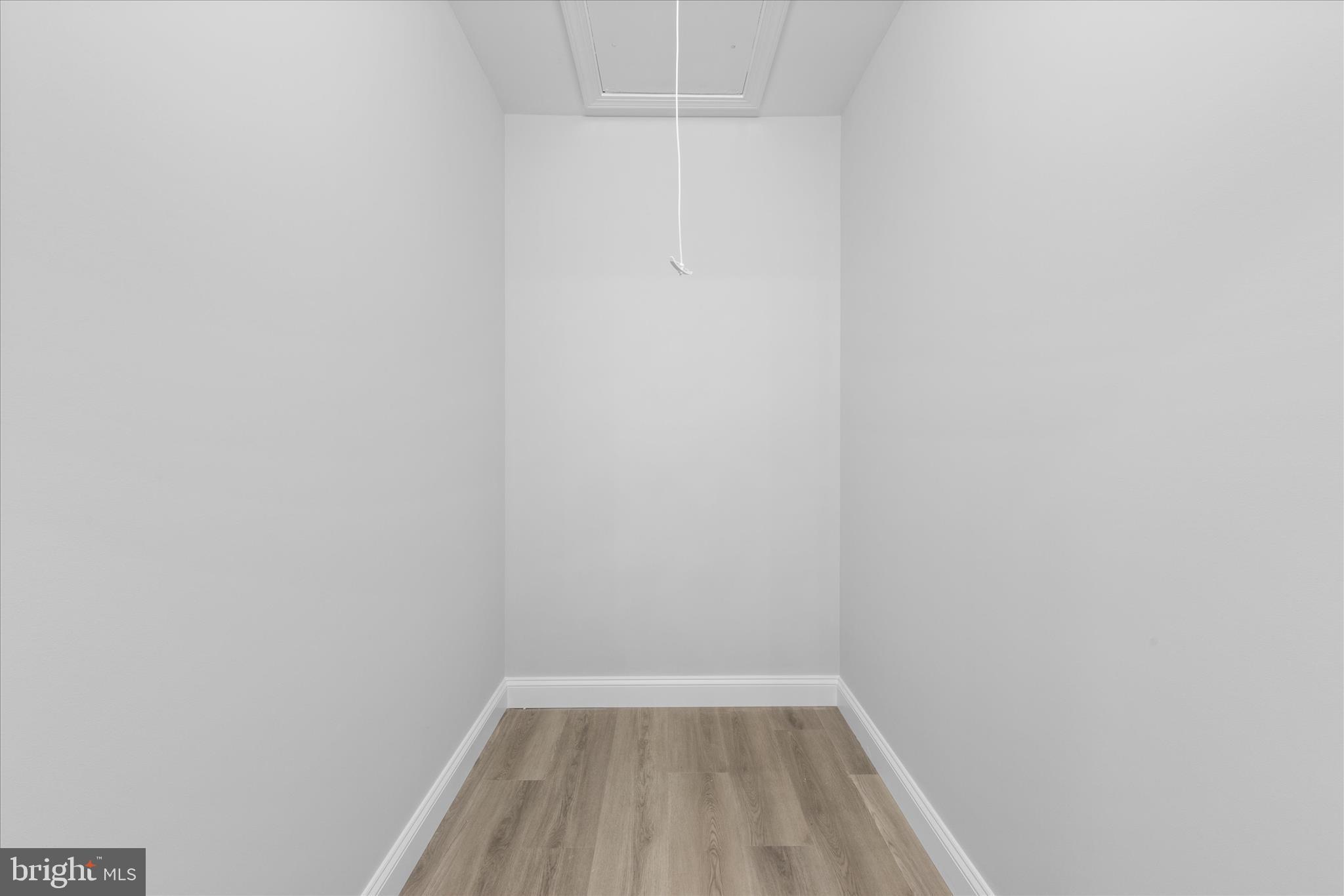 PINE LAKE - Residential