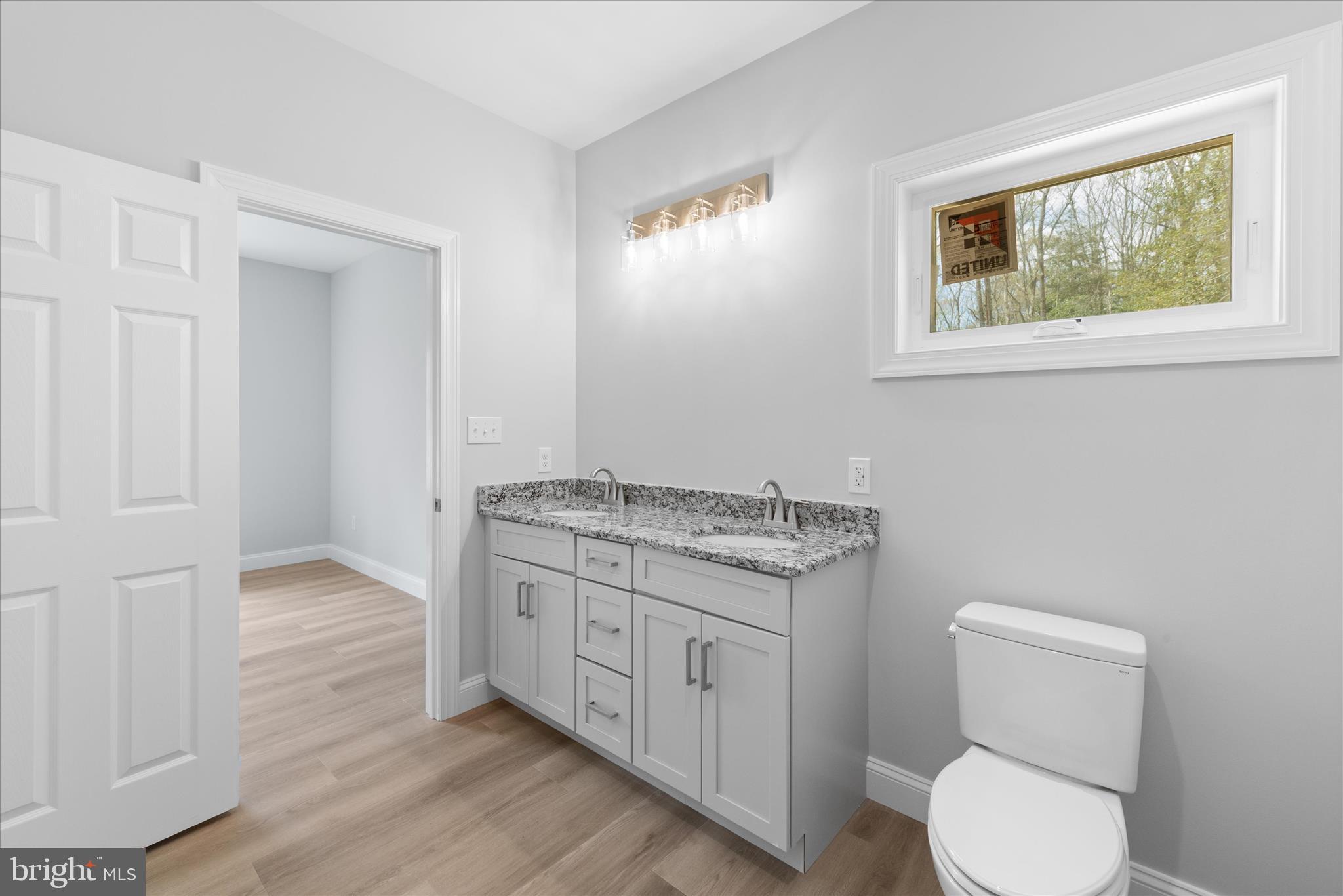 PINE LAKE - Residential