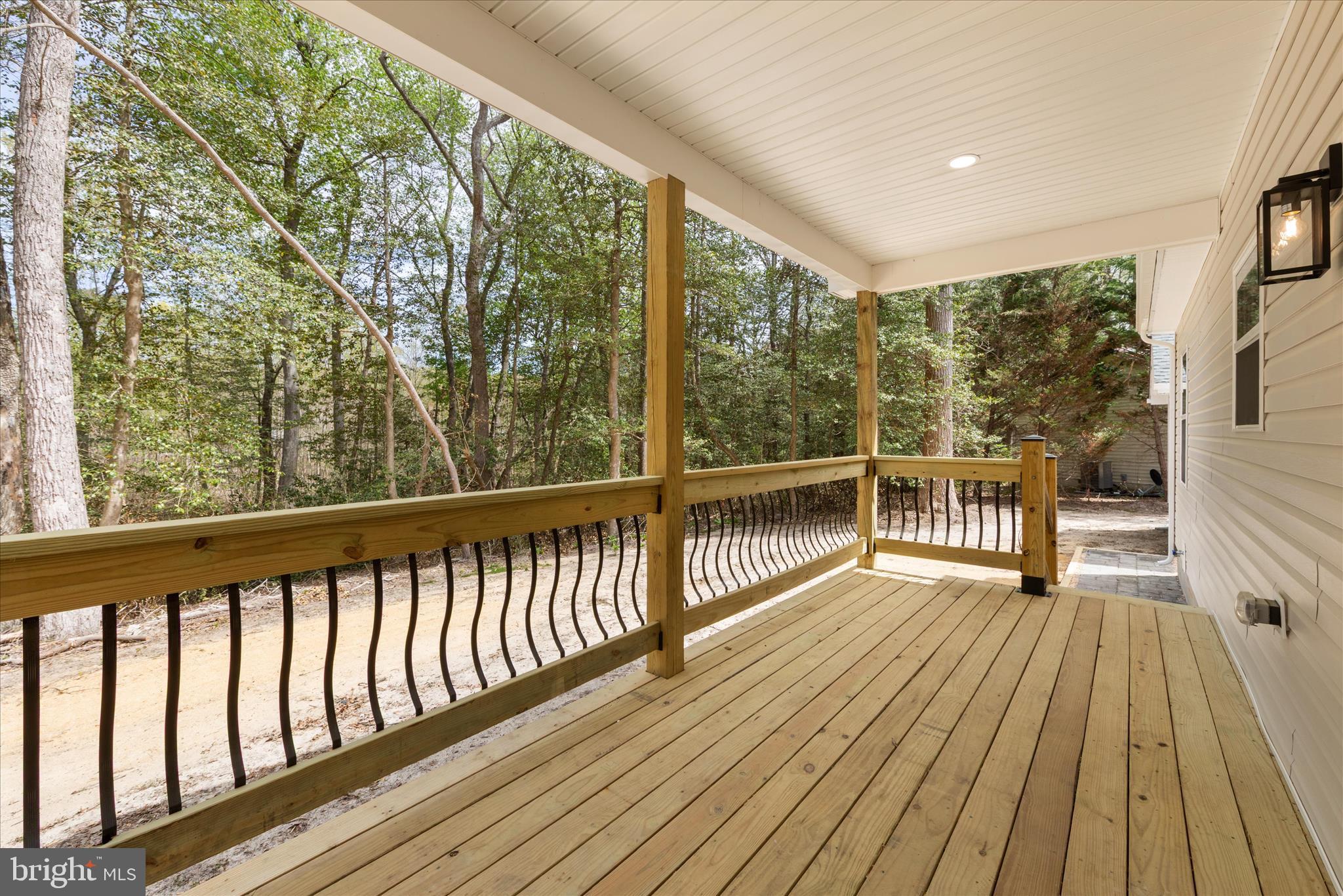 PINE LAKE - Residential