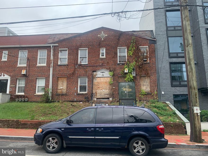 Fantastic development opportunity in NW DC! Approved plans and permits for a 20-unit building — ready to build. Located on the growing Kennedy Street corridor surrounded by redevelopment and new multifamily projects. Save time and jump straight into construction on this shovel-ready site.
