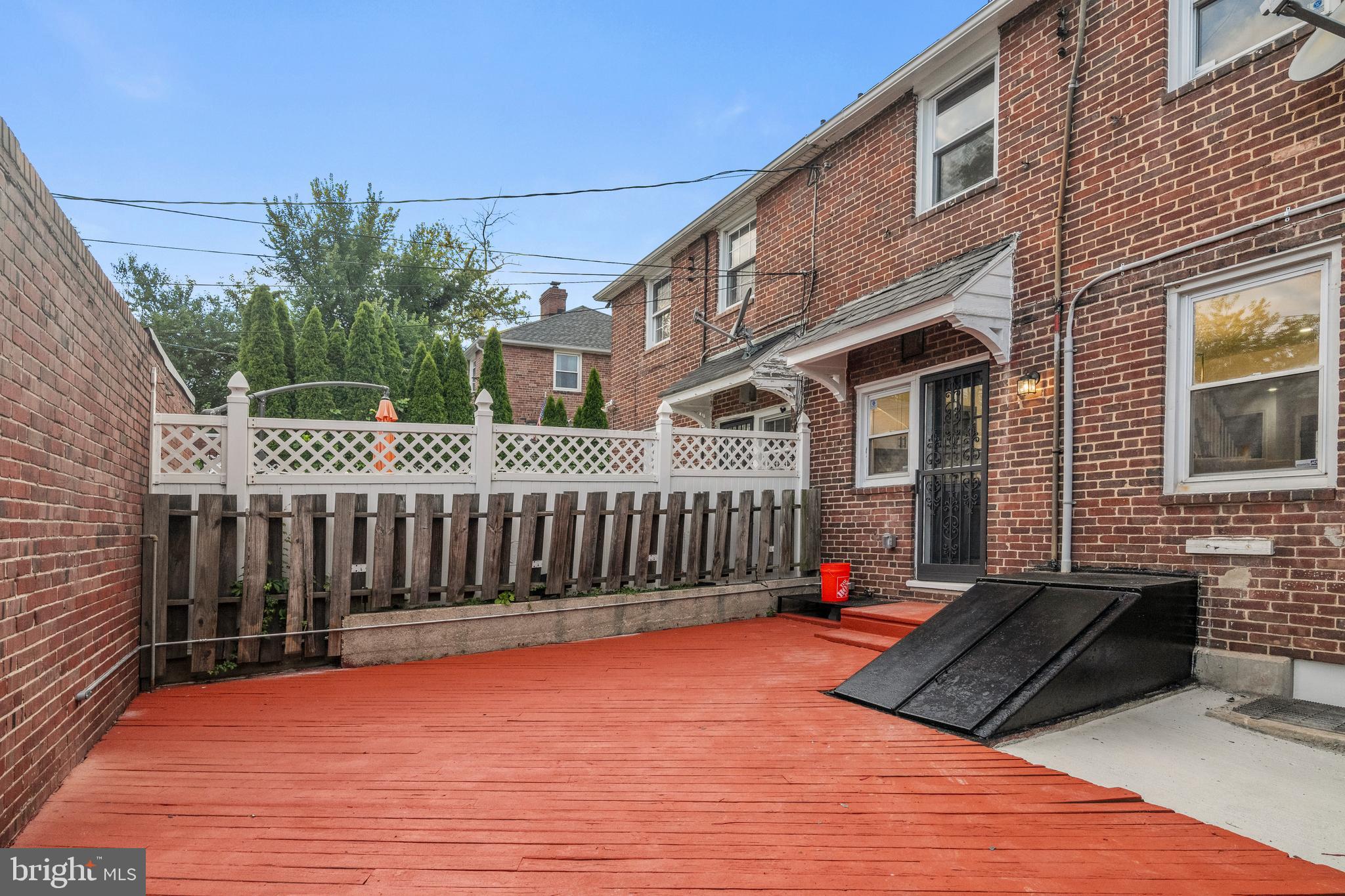 EDNOR GARDENS - LAKESIDE - Residential