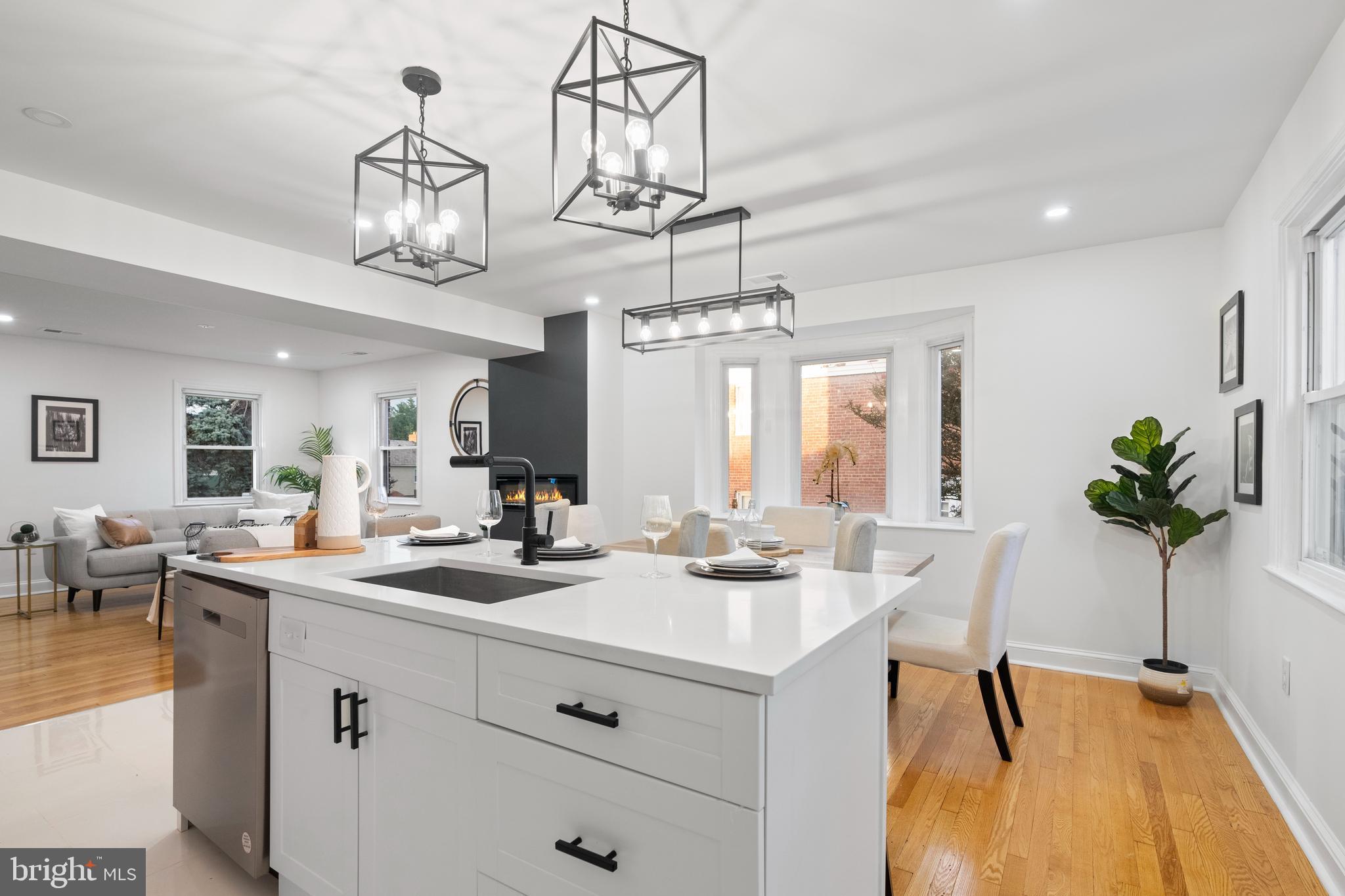 EDNOR GARDENS - LAKESIDE - Residential