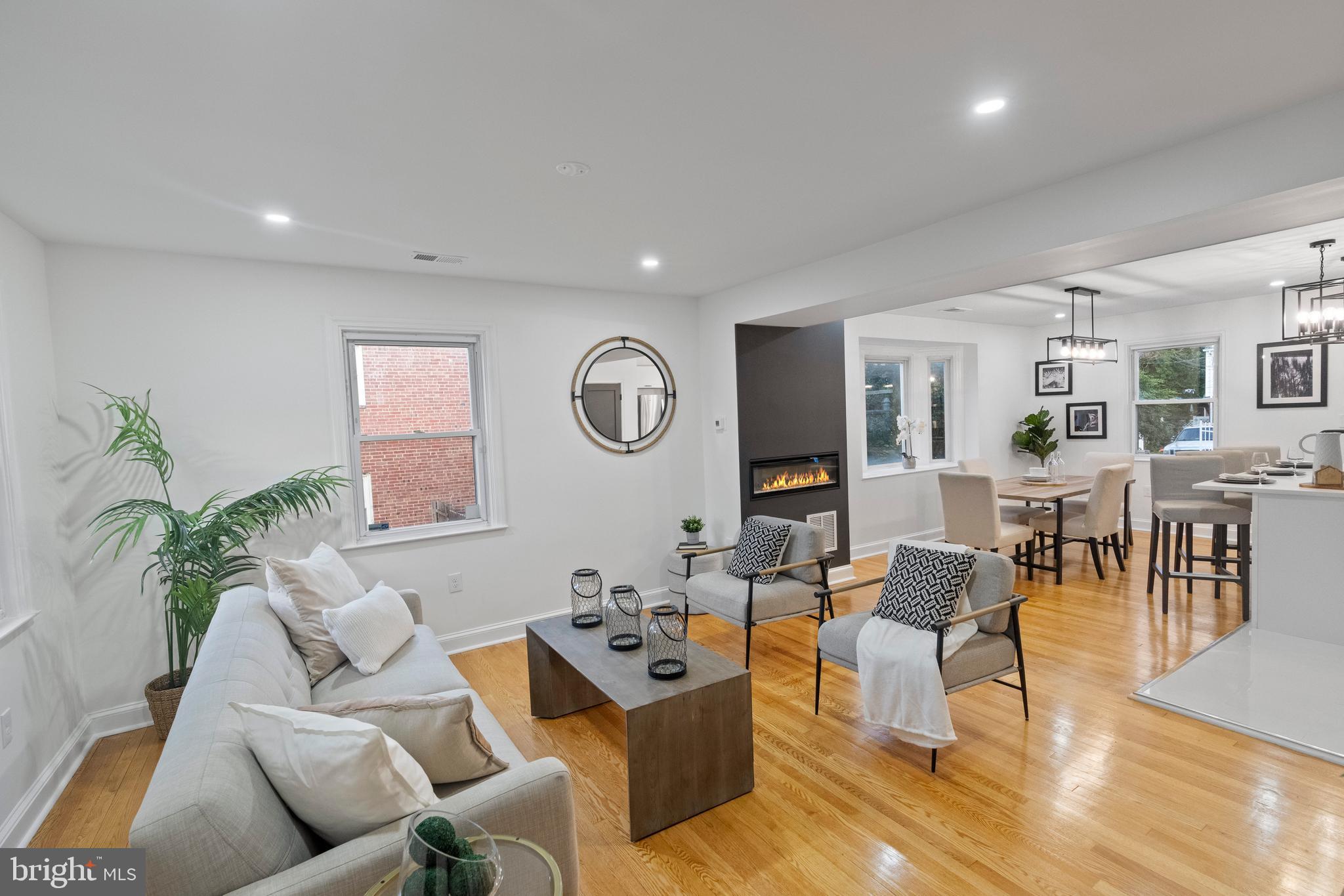 EDNOR GARDENS - LAKESIDE - Residential