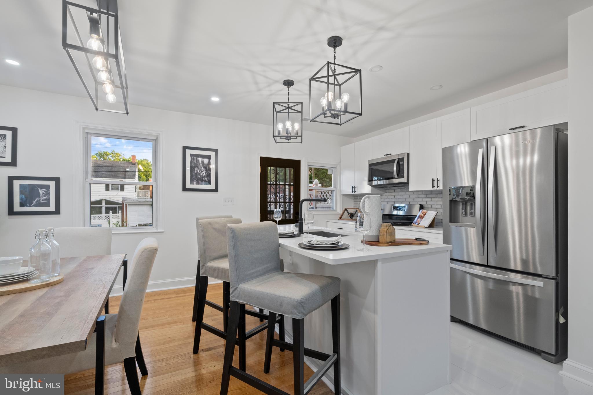 EDNOR GARDENS - LAKESIDE - Residential