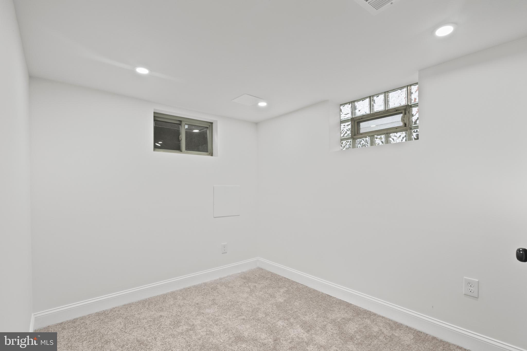 EDNOR GARDENS - LAKESIDE - Residential