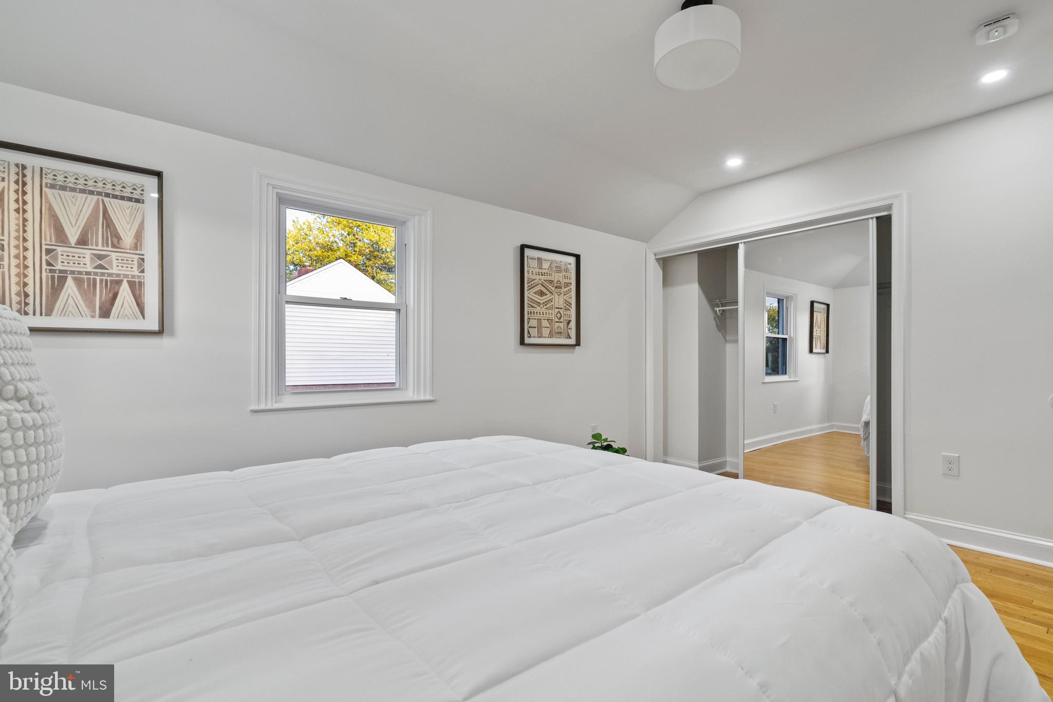 EDNOR GARDENS - LAKESIDE - Residential