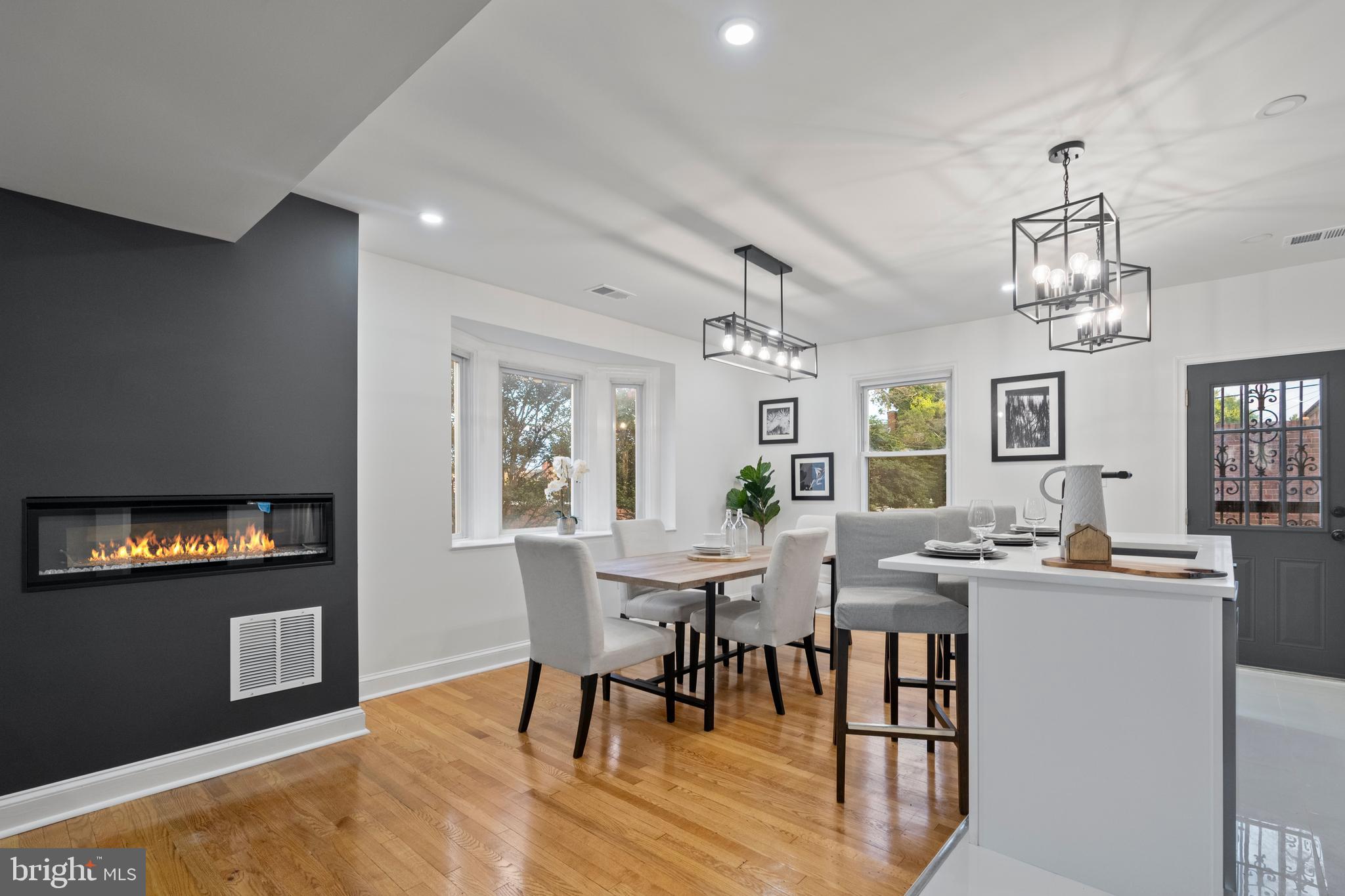 EDNOR GARDENS - LAKESIDE - Residential