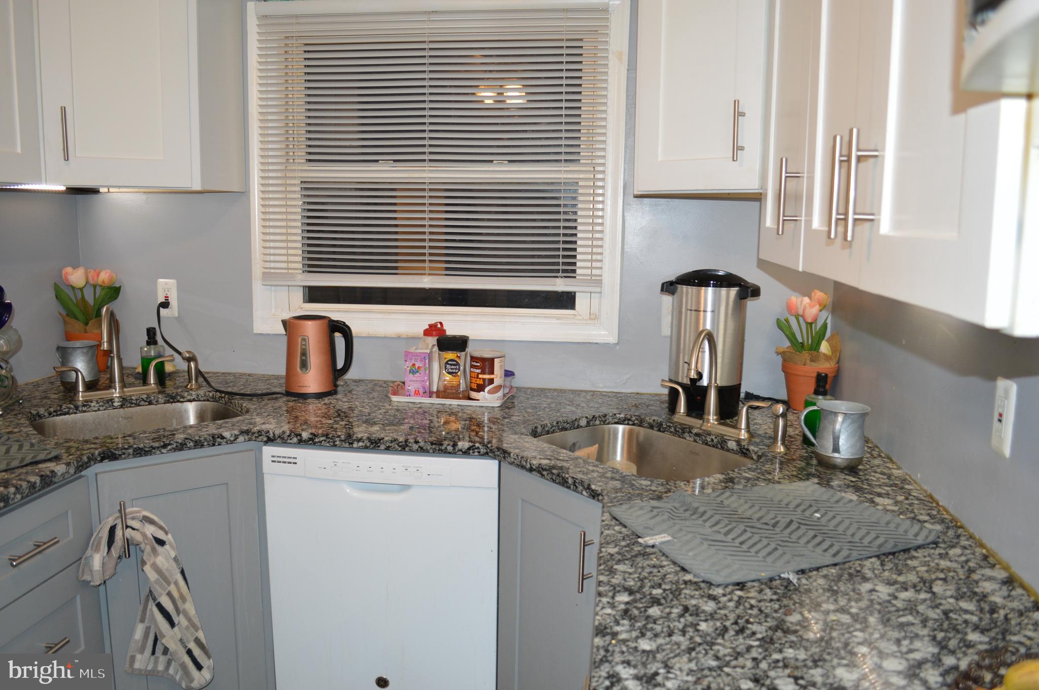 GLEN OAKS - Residential