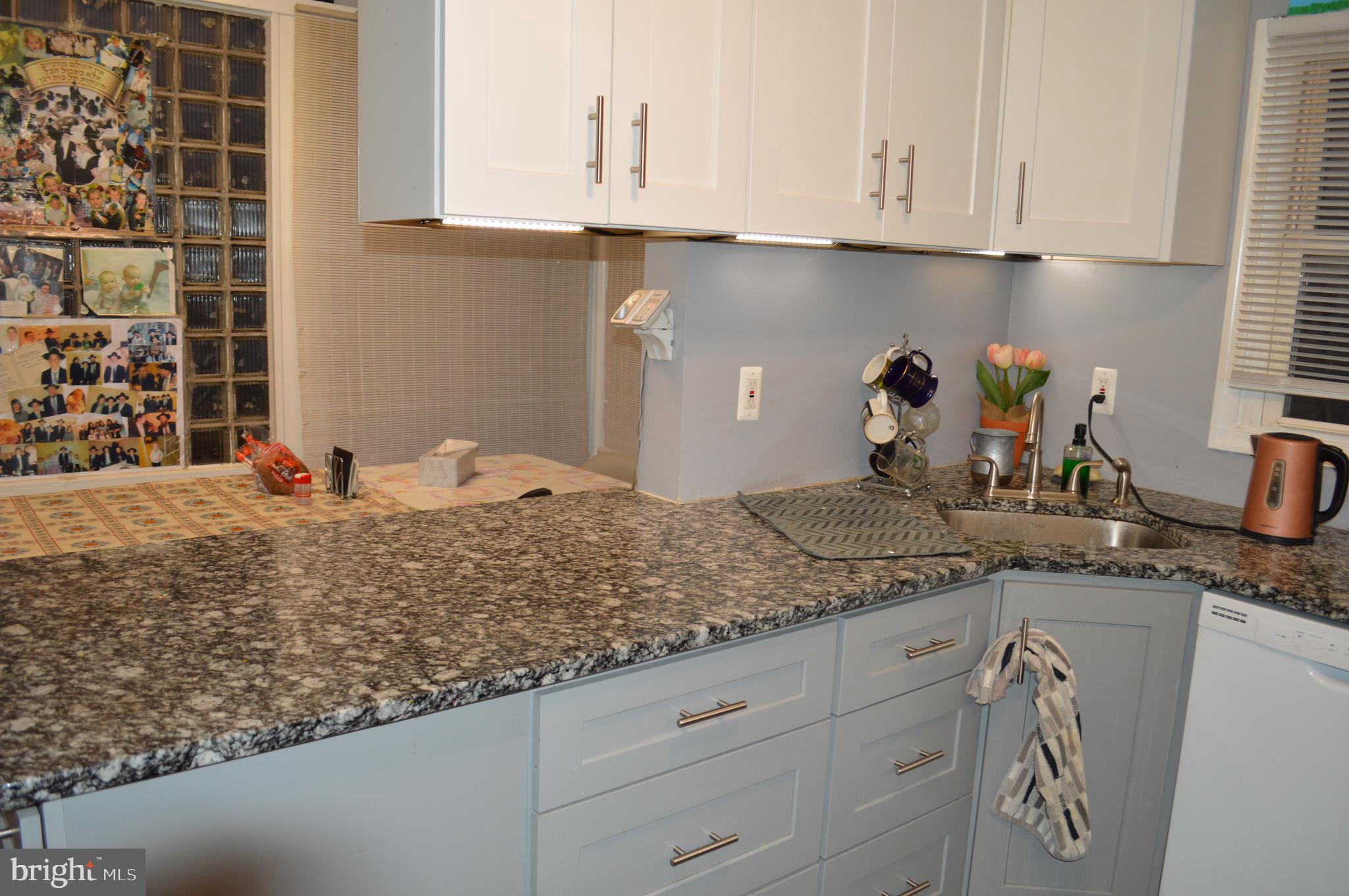 GLEN OAKS - Residential