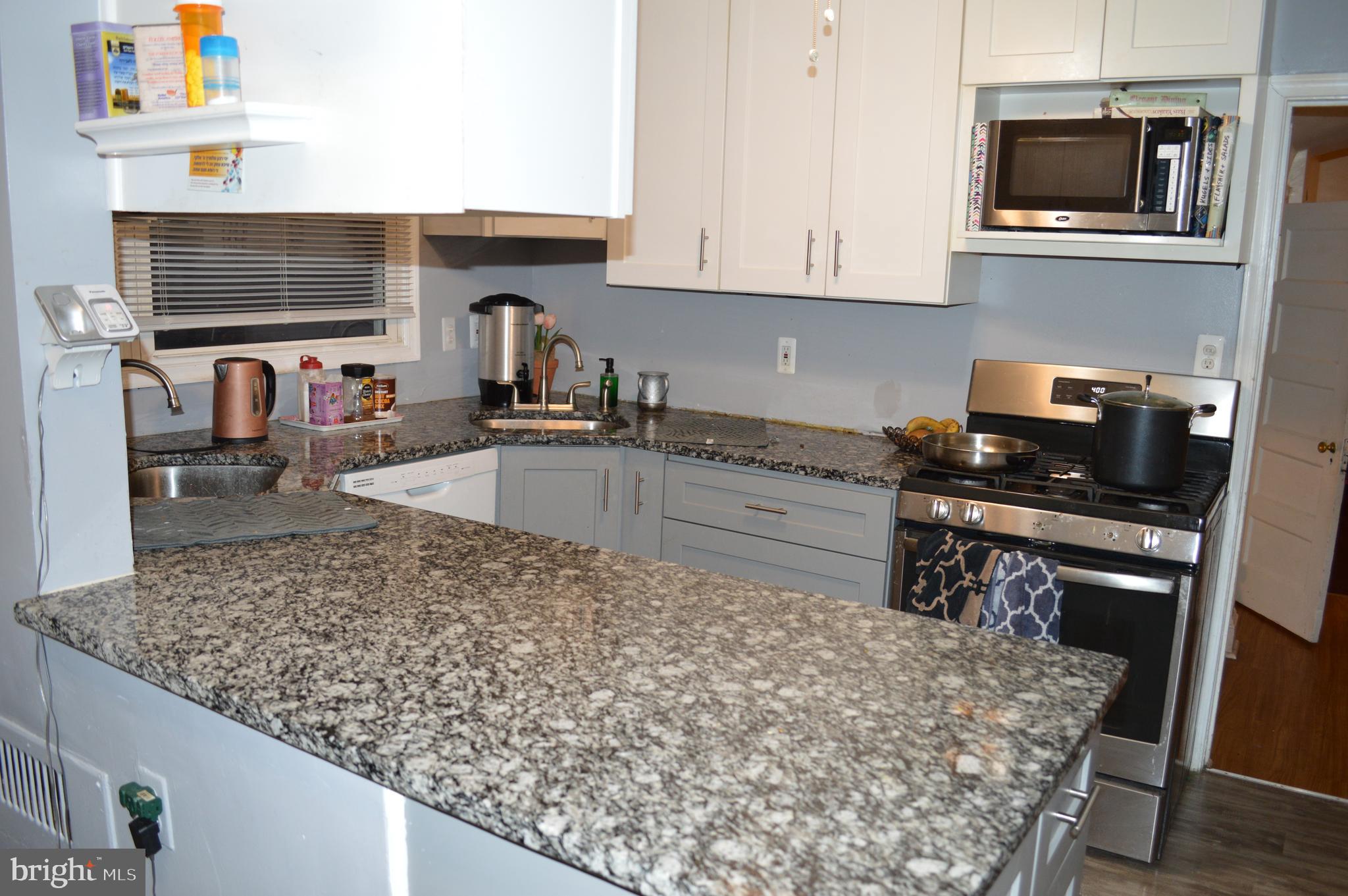 GLEN OAKS - Residential