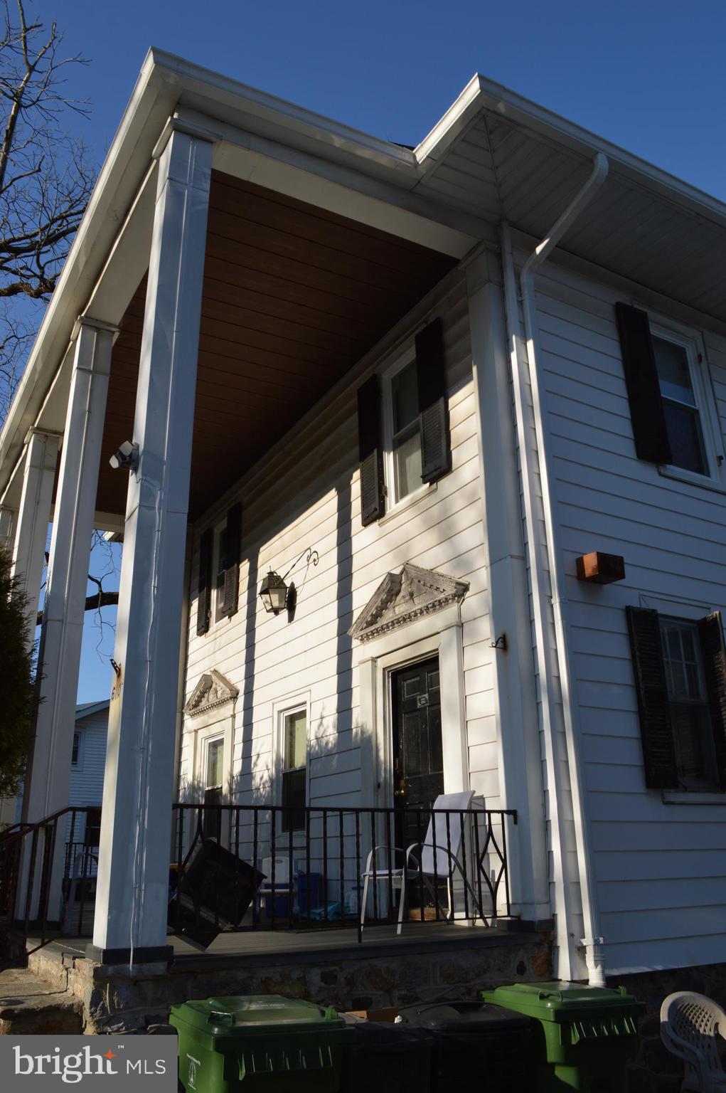 GLEN OAKS - Residential