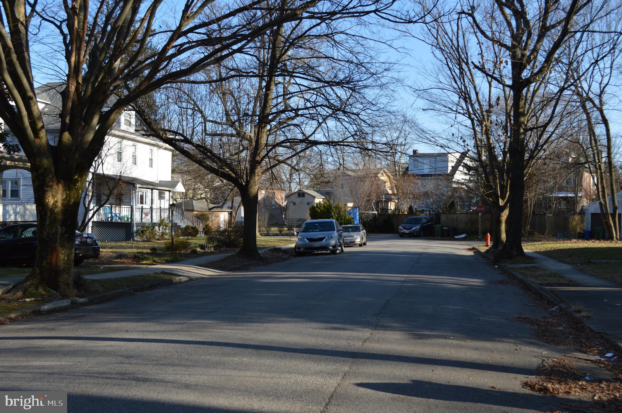 GLEN OAKS - Residential