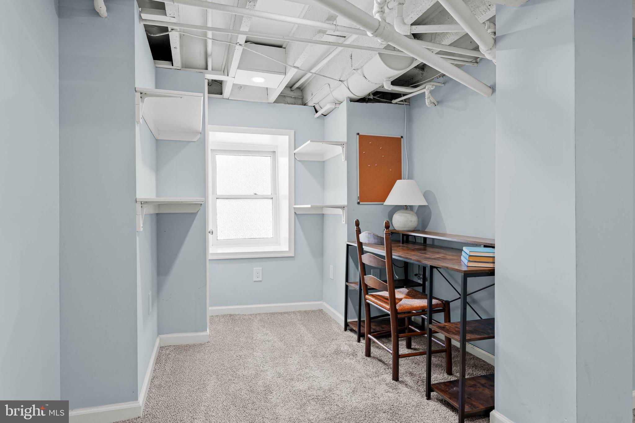 UNIVERSITY CITY - Residential