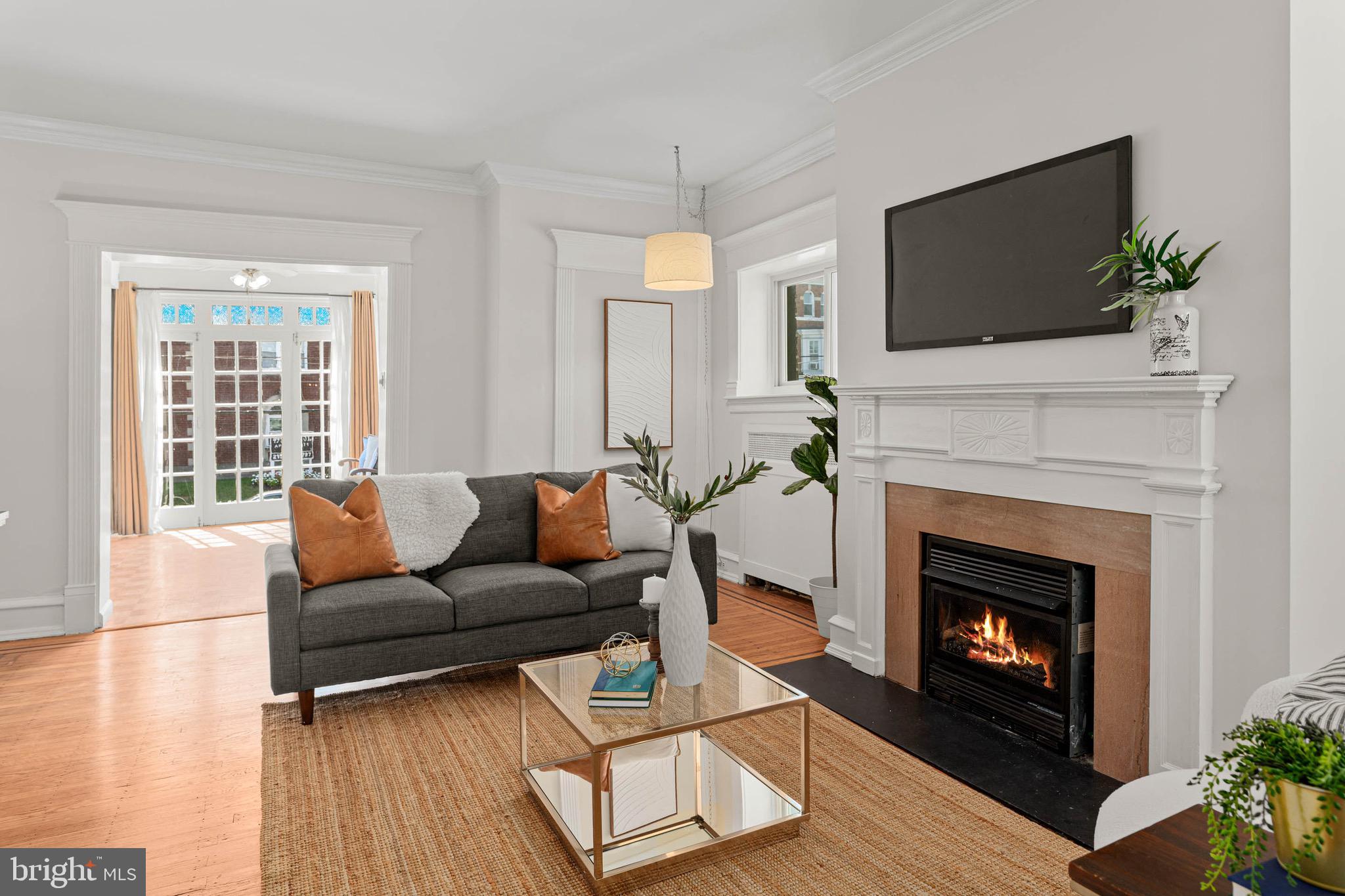 UNIVERSITY CITY - Residential