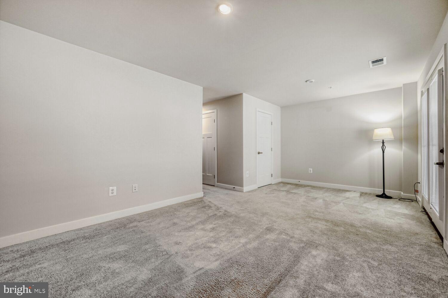 JAMES RUN TOWNHOMES - Residential