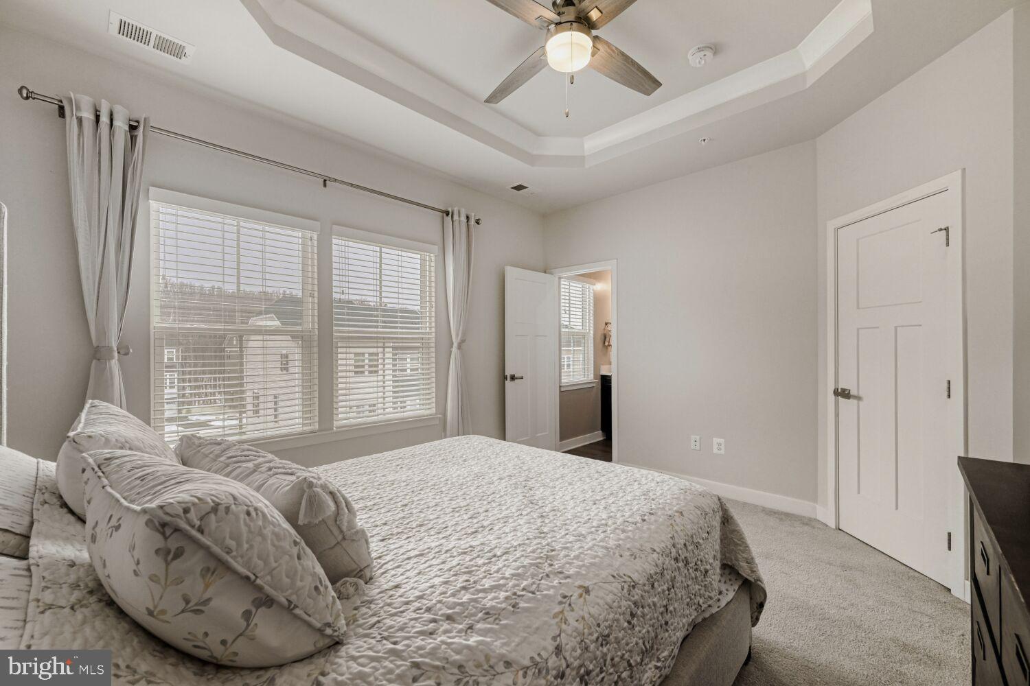 JAMES RUN TOWNHOMES - Residential