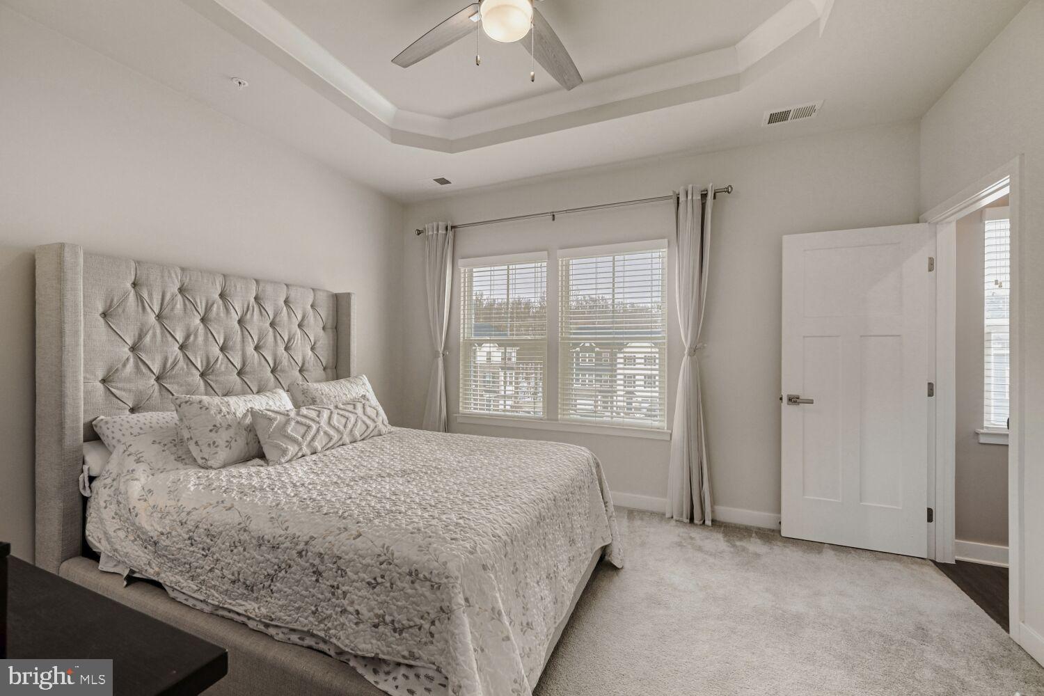 JAMES RUN TOWNHOMES - Residential