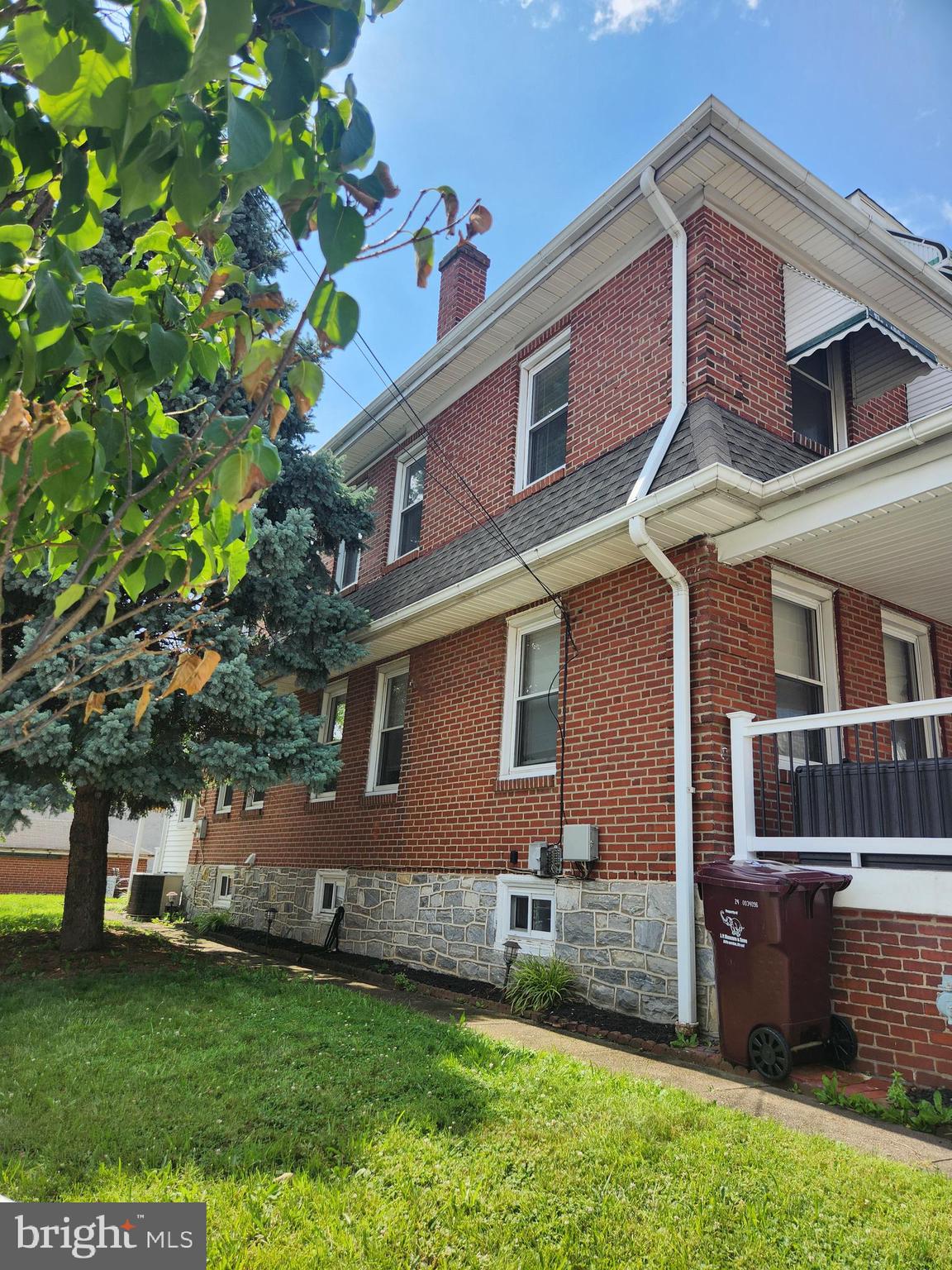 If you have been searching for an affordable, move in ready home, well you have finally found it here at 601 Green Street. This twin home features and inviting, covered front porch, spacious 25' living room, three bedrooms and two- and one-half baths. Beautiful eat-in-kitchen features oak cabinetry, double bowl sink, gas cooking range and Stainless-steel refrigerator. The convenience of a first-floor laundry room plus a full bath with a 42" walk in shower completes the mail level. Appreciate the beautiful hardwood floors throughout with modern Oak tread staircase and enjoy the Central Air Conditioning!!!
Upstairs you will find three bedrooms with ceiling fans and a custom-made full wall closet in the main bedroom. A ceramic tile full bath completes the second floor.
For storage of your seasonal items, you have easy access to a walk-up staircase to the full attic.
The excitement continues when you venture down to see the finished basement offering additional living space with a convenient powder room. Windows have been updated to vinyl double hung accented with cotton pleated shades and mini blinds.
A one car detached brick garage is also part of this property.
Located within walking distance to restaurants, shopping, and is part of the Upper Merion School District.
With quick access to major highways, parks, and recreational facilities, this location truly has it all. Don’t miss this opportunity. The owners have conscientiously prepared this home making it ready for immediate occupancy.