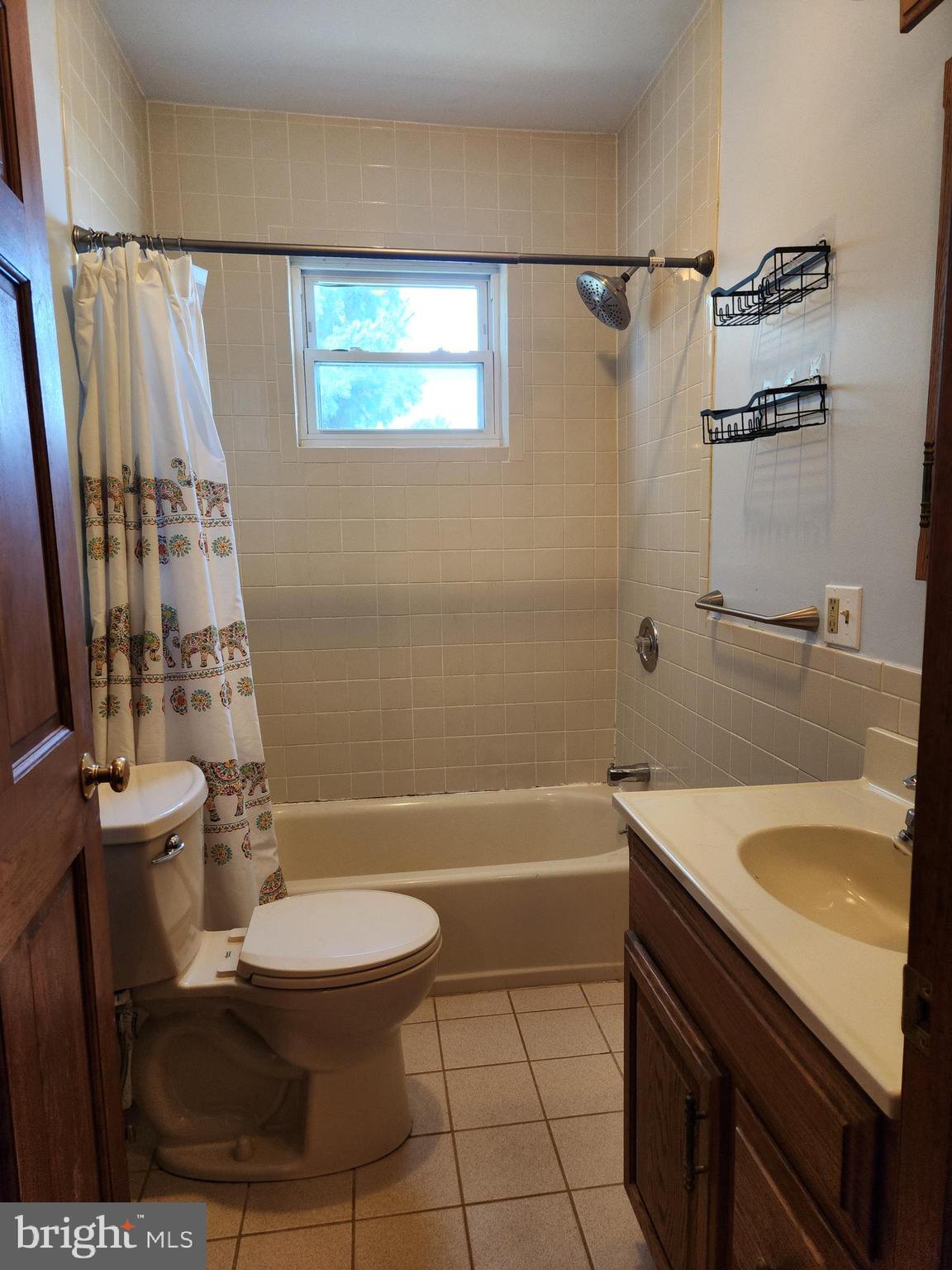 ACORN HILL - Residential