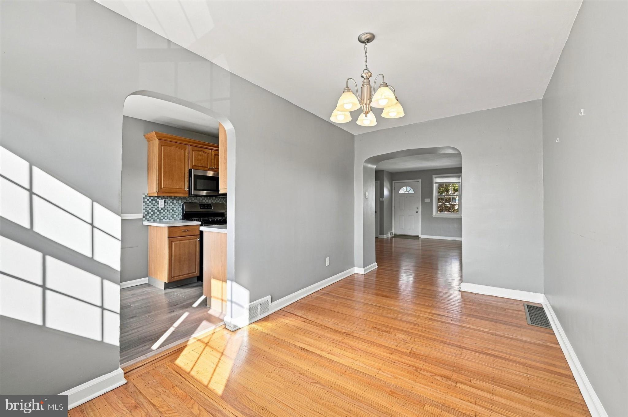 495 KINGSLEY STREET