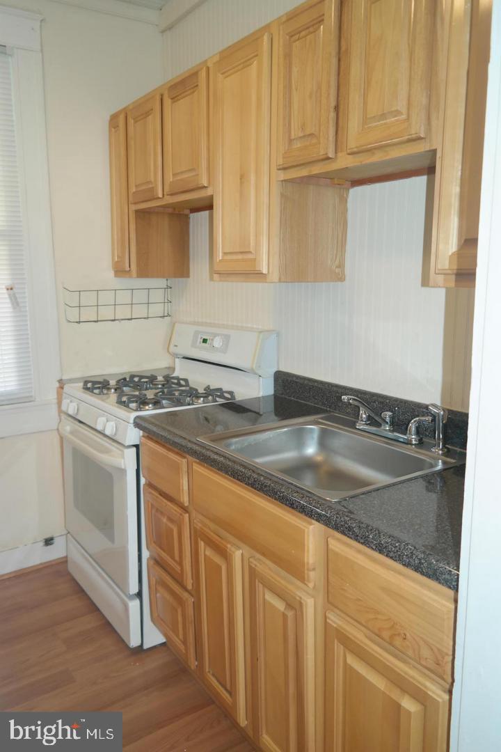 WAVERLY - Residential