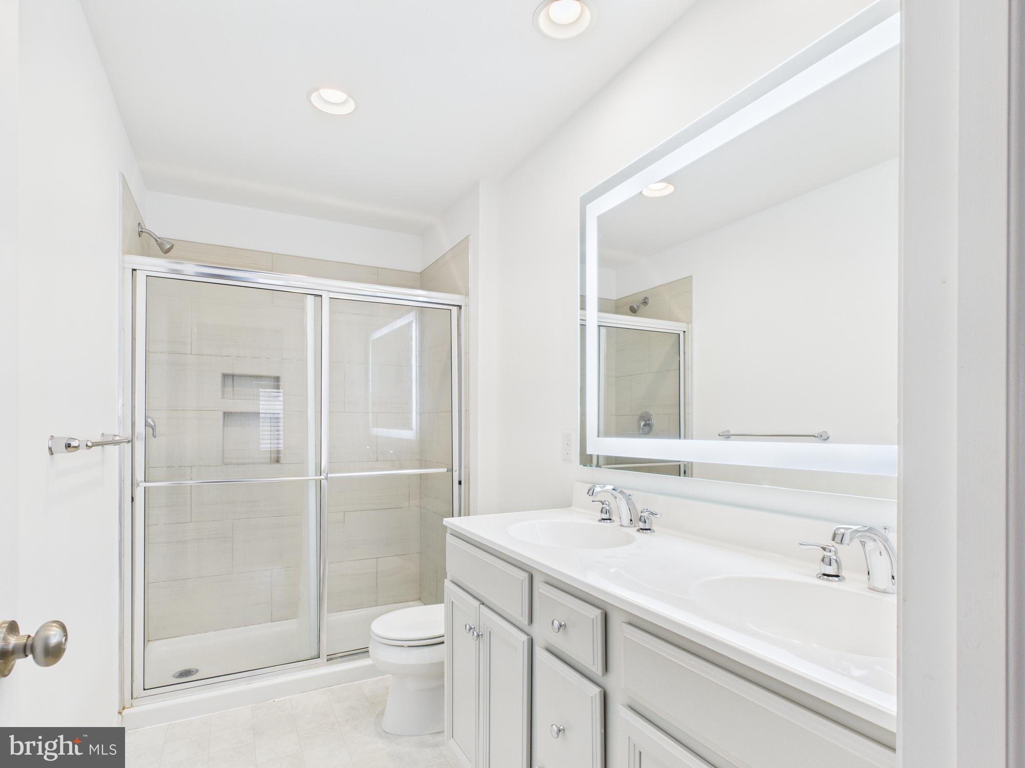 BELMONT - Residential